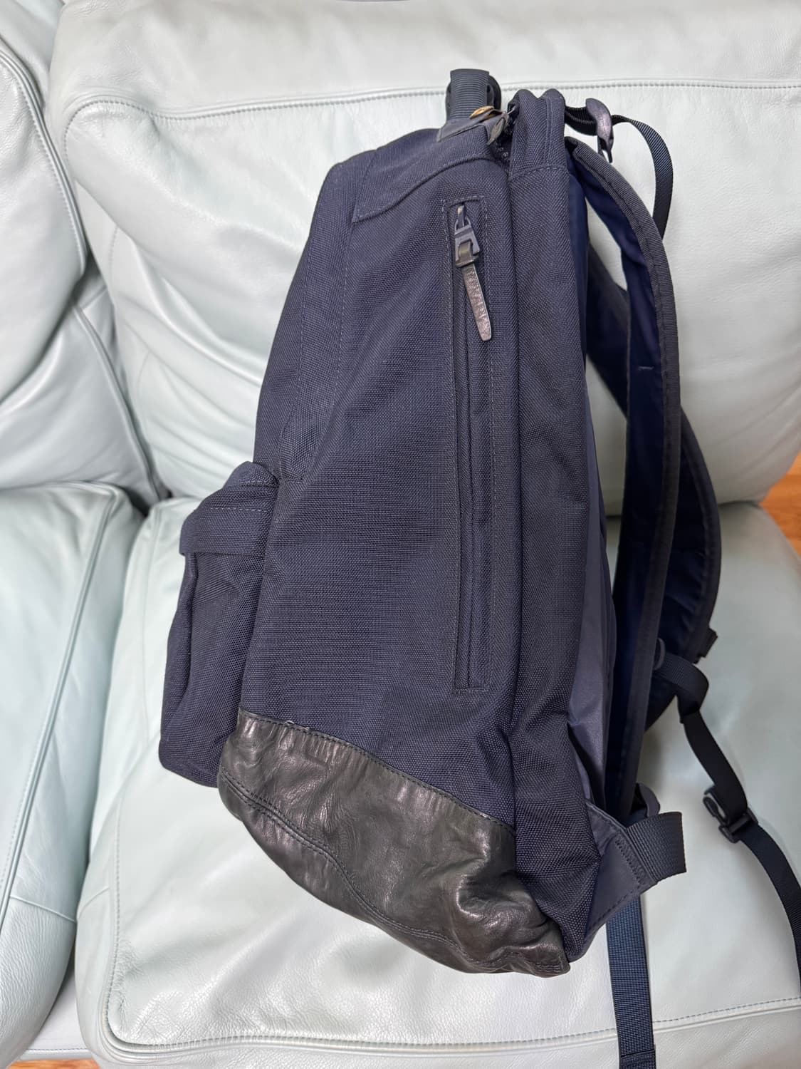 비즈빔 코듀라 22L 백팩 네이비 상품이미지4