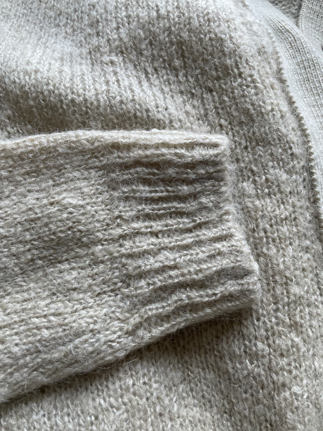 아모멘토 올리브 가디건 상품이미지8