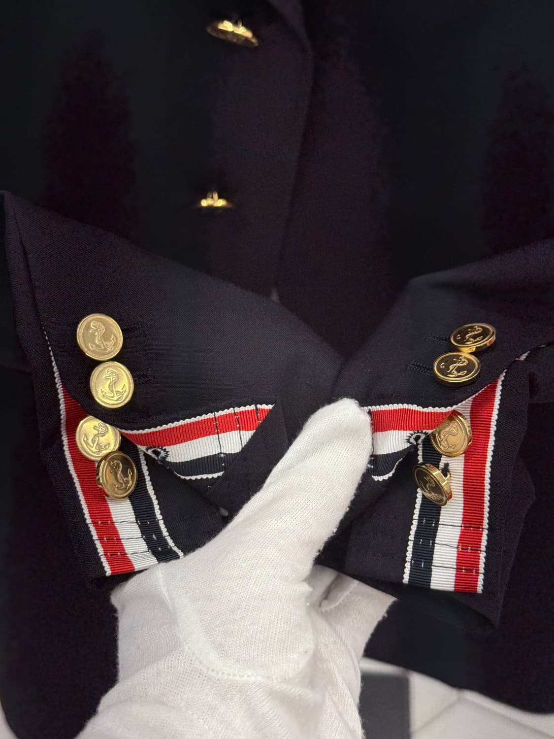 [2] 톰브라운 사선완장 체스트필드 울 코트 상품이미지4