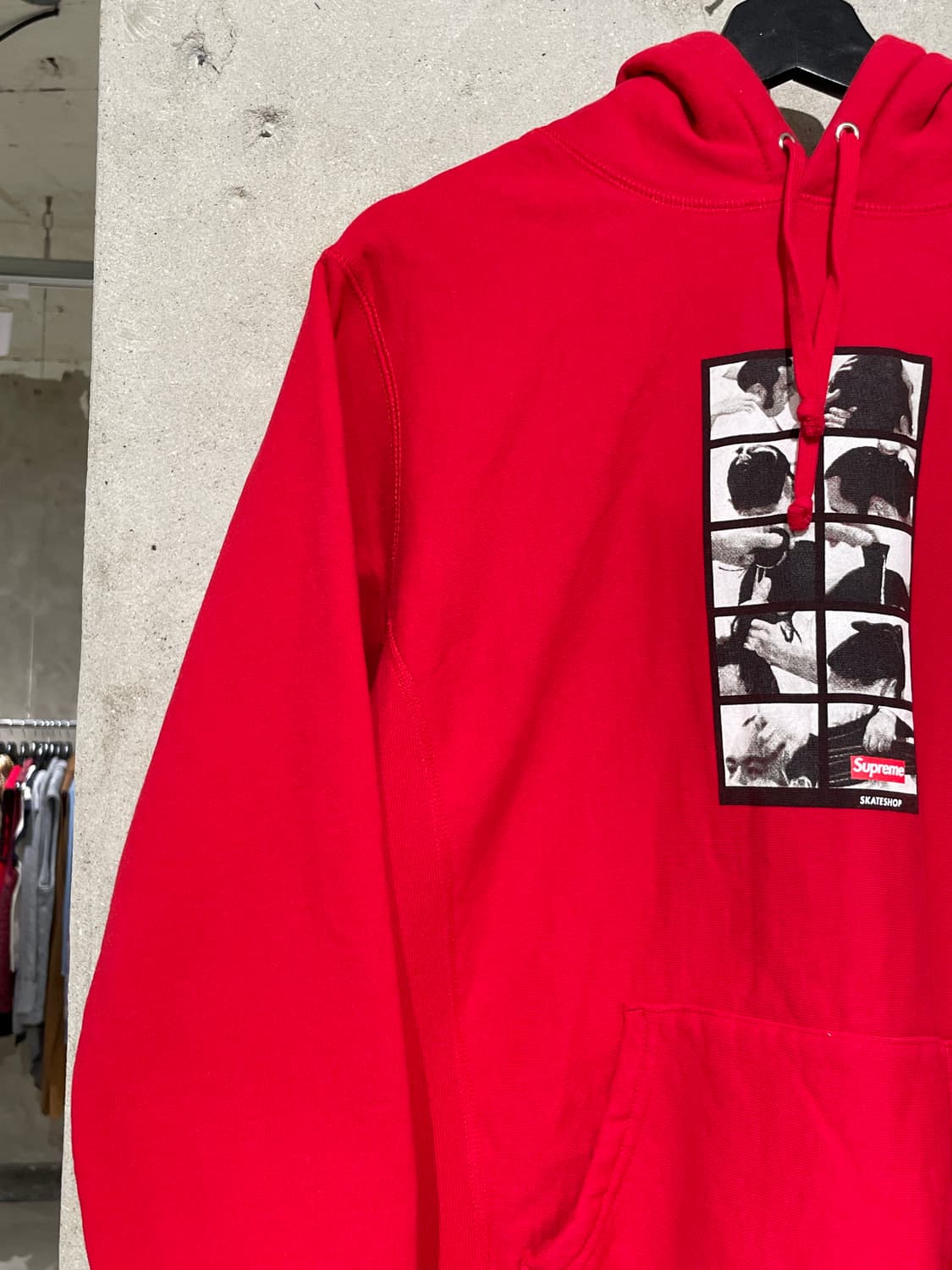 슈프림 레드 스모 헤어 컷 후디  상품이미지2