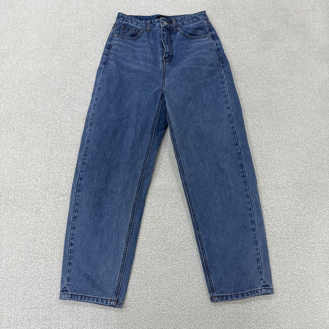 [26] 무신사스탠다드 미디엄인디고 아치 테이퍼드 진 0119T2 상품이미지1