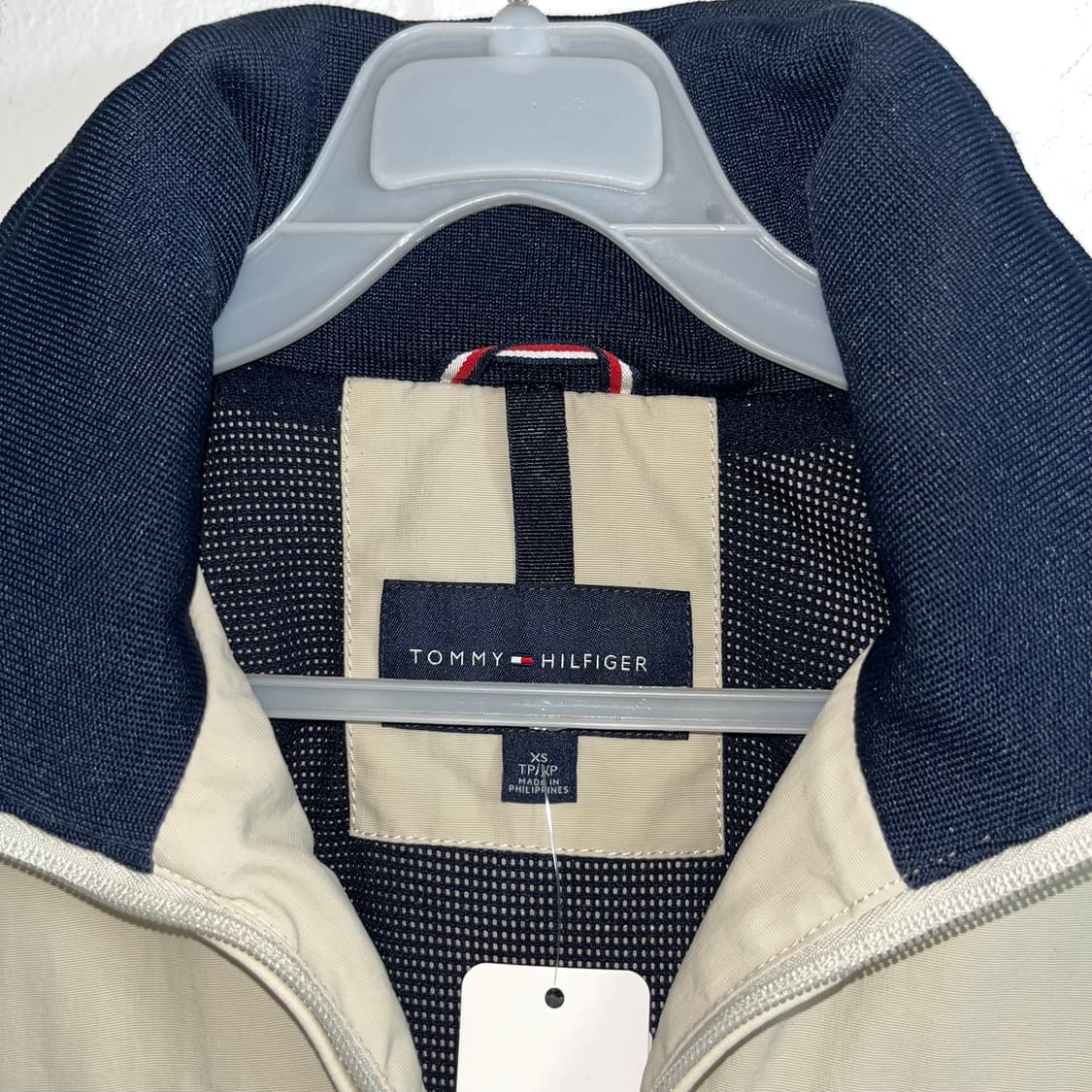 Tommy Hilfiger Beige Windbreaker 상품이미지6