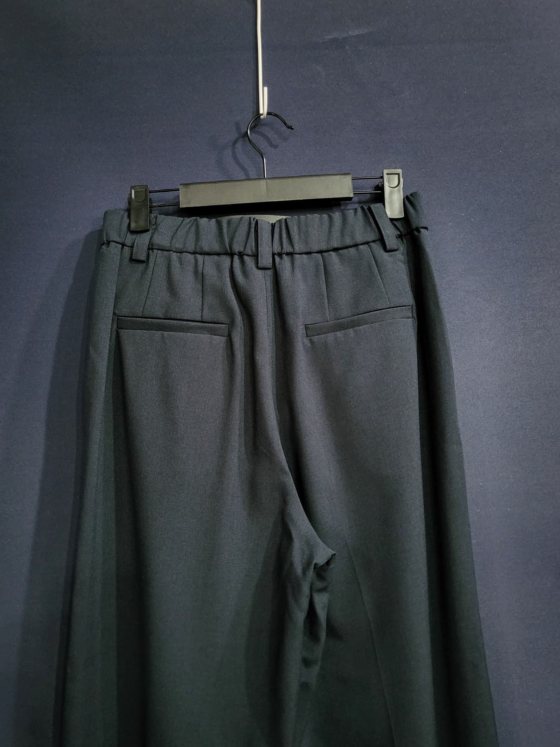 엣지 핀턱 와이드핏 팬츠(새상품) 상품이미지6