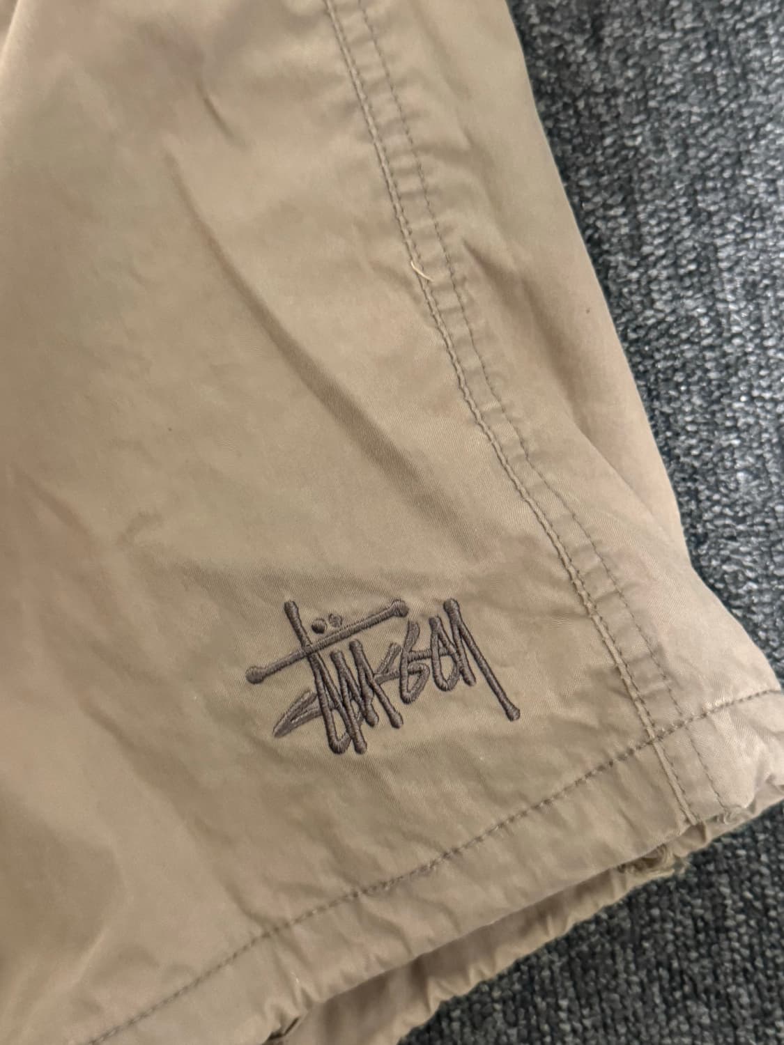 [XL] 스투시 나이코 오버 쇼츠 머쉬룸 상품이미지3