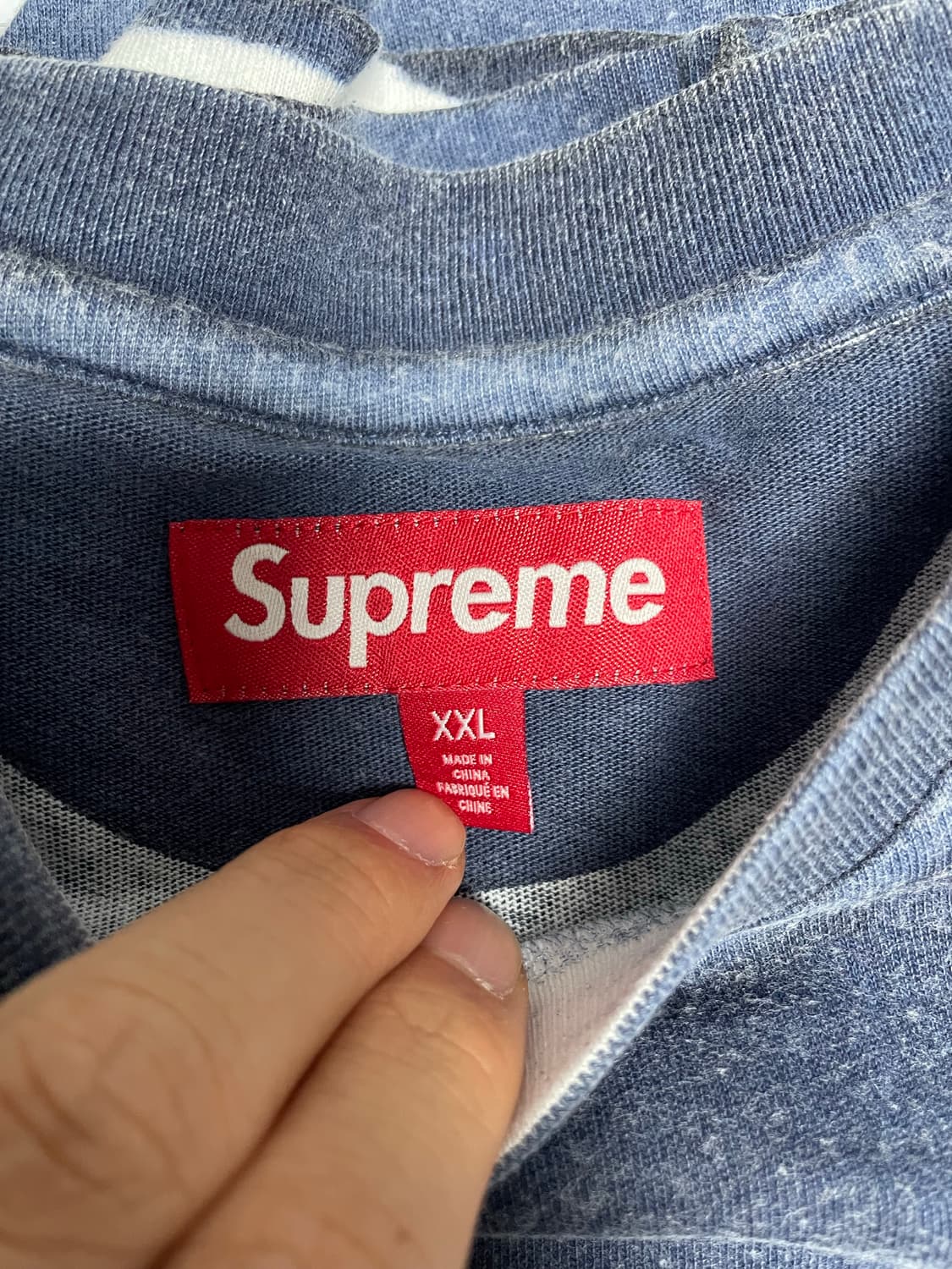 슈프림 25FW 오버프린트 숏슬리브 네이비 XXL 상품이미지3