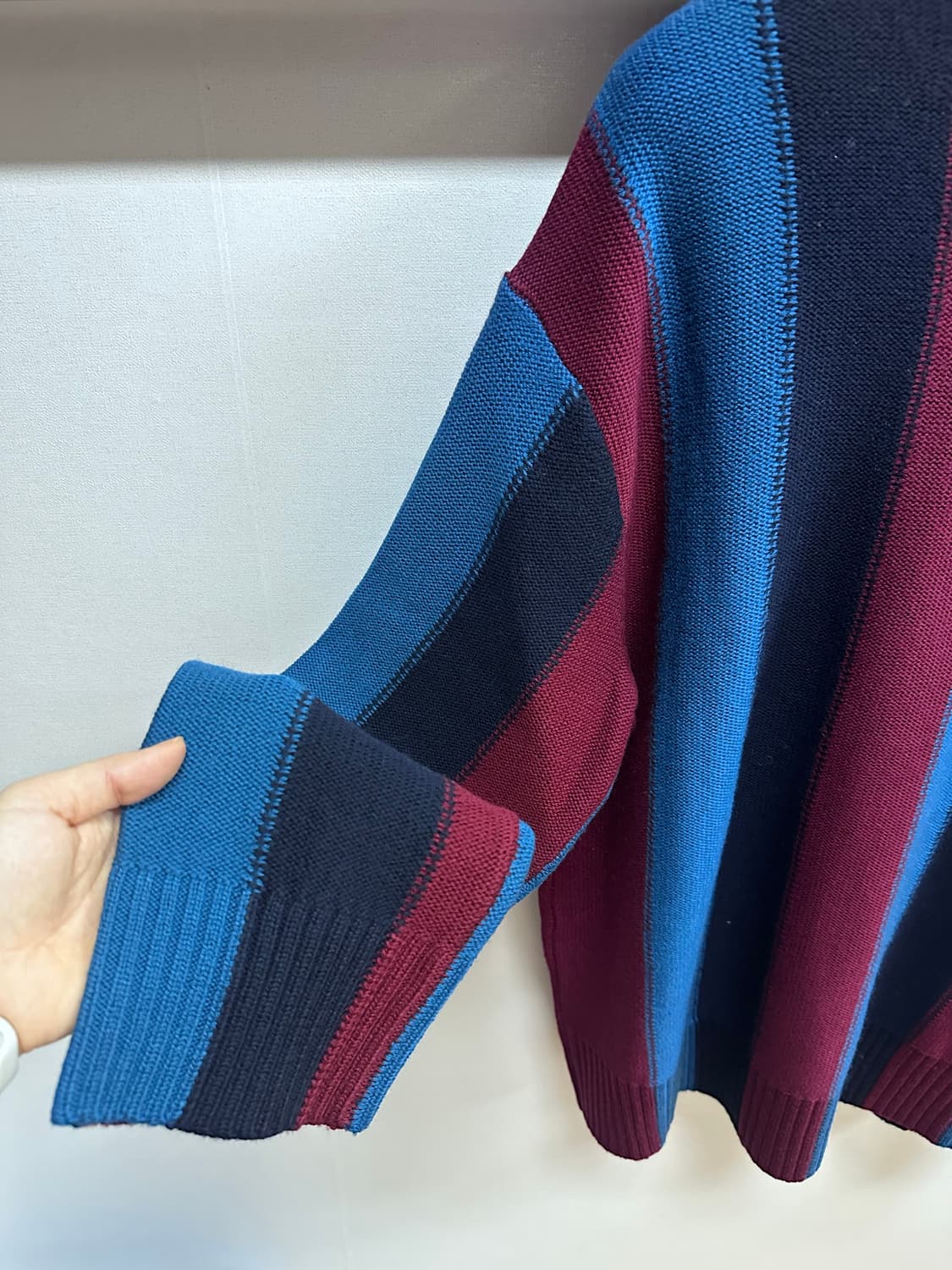 [새상품] CK 캘빈클라인 모크넥 울니트 105사이즈 상품이미지3