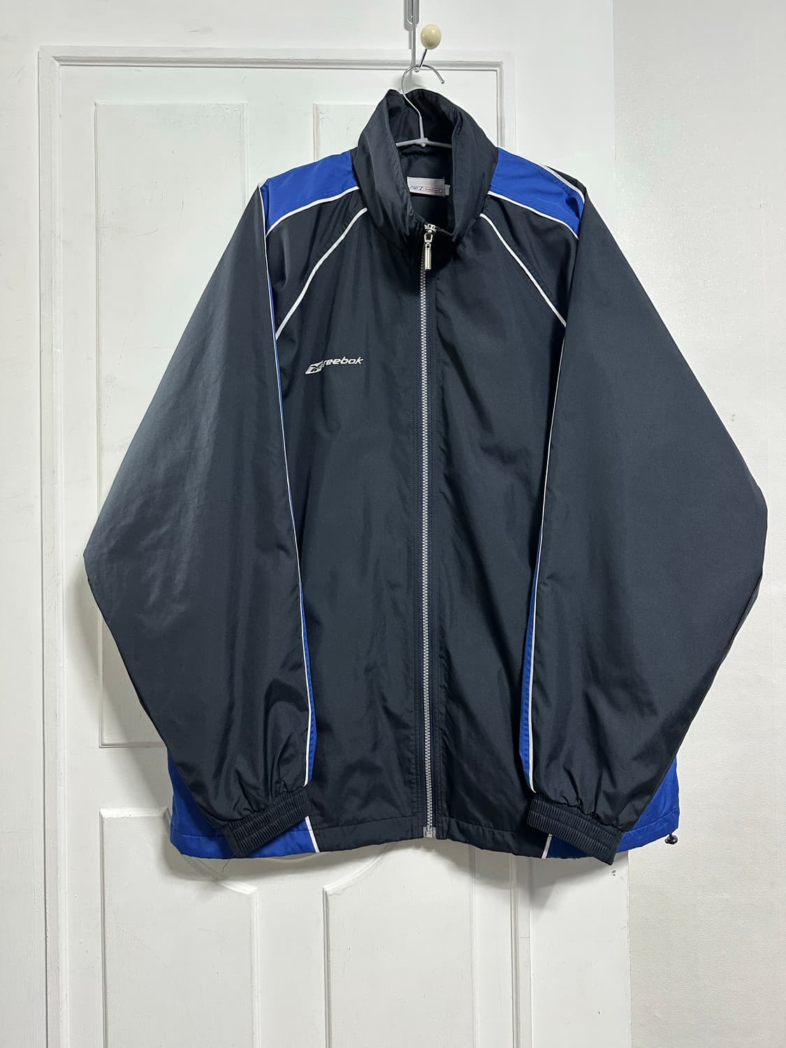 리복 올드스쿨 바람막이 상품이미지1