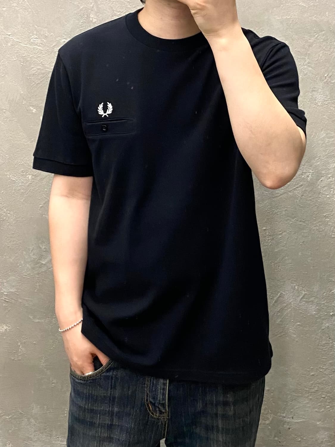 [L] Fred Perry 프레디 페리 포켓 피케 티셔츠 상품이미지7