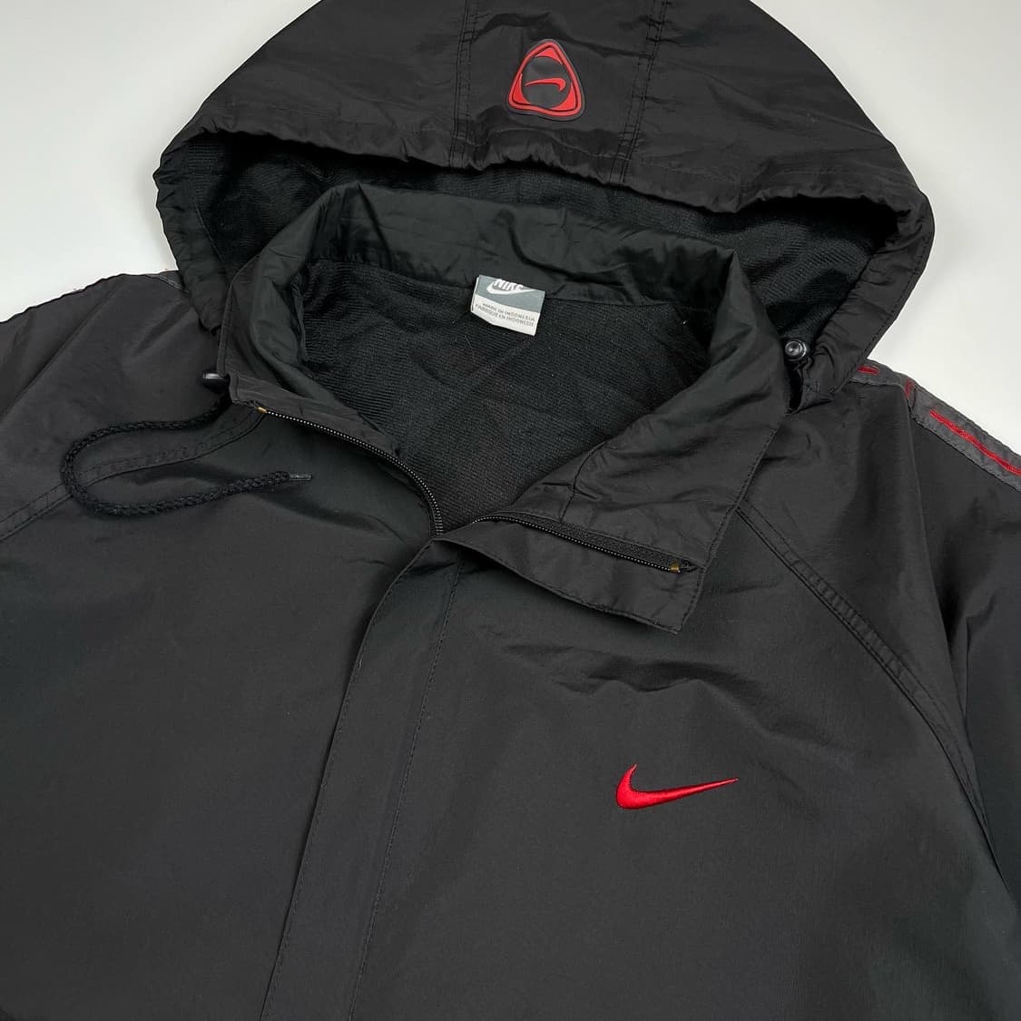나이키 스우시 사이드라인 블랙 바람막이 자켓 상품이미지3
