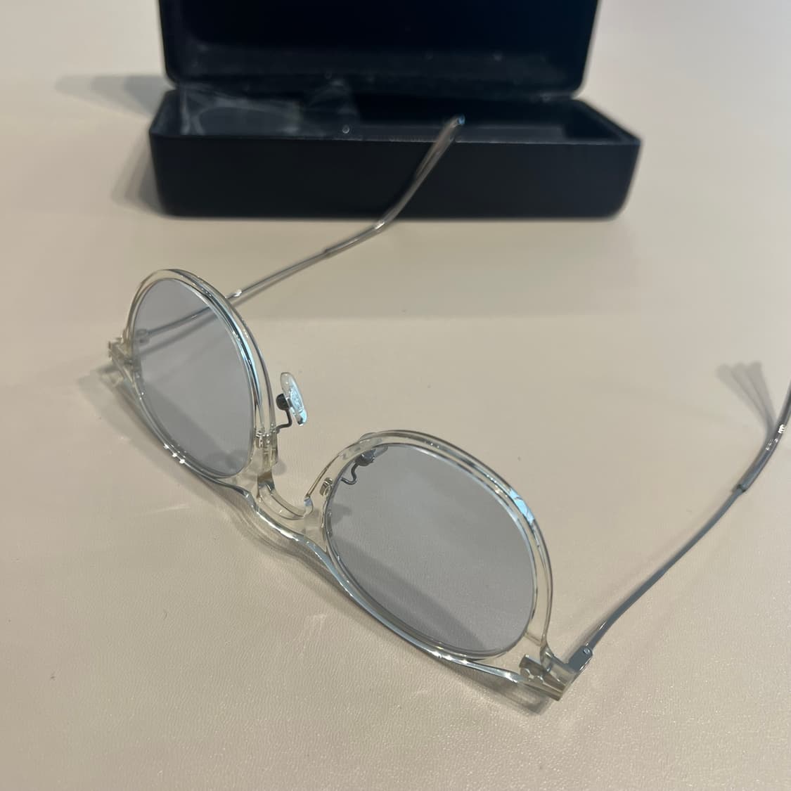 젠틀몬스터 코즈모cozmo 하늘색 틴트 선글라스 상품이미지3