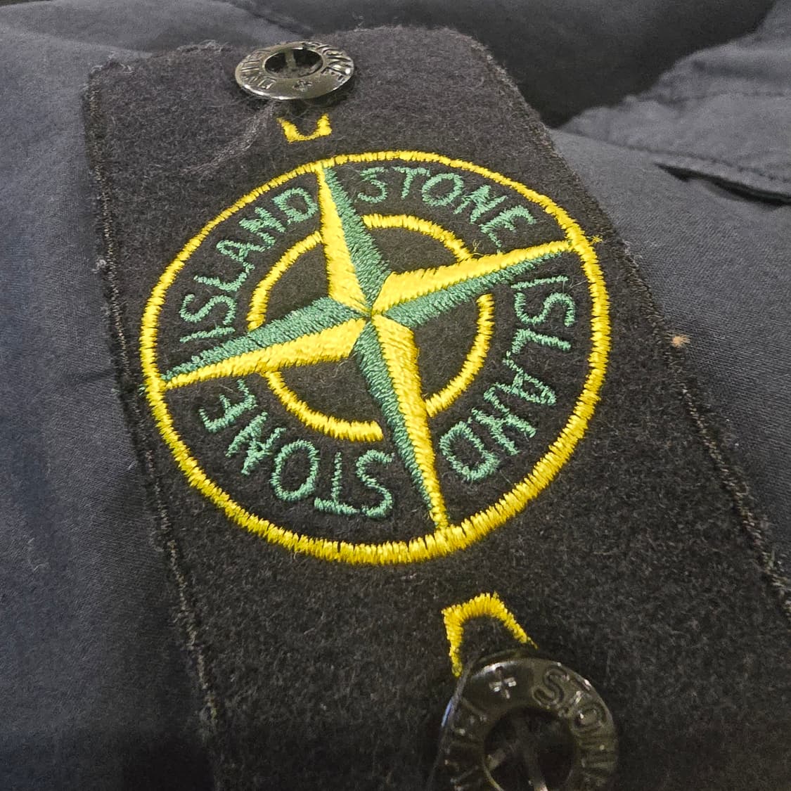 [중고/정품] 스톤아일랜드 버뮤다 카고 반바지 네이비 상품이미지3