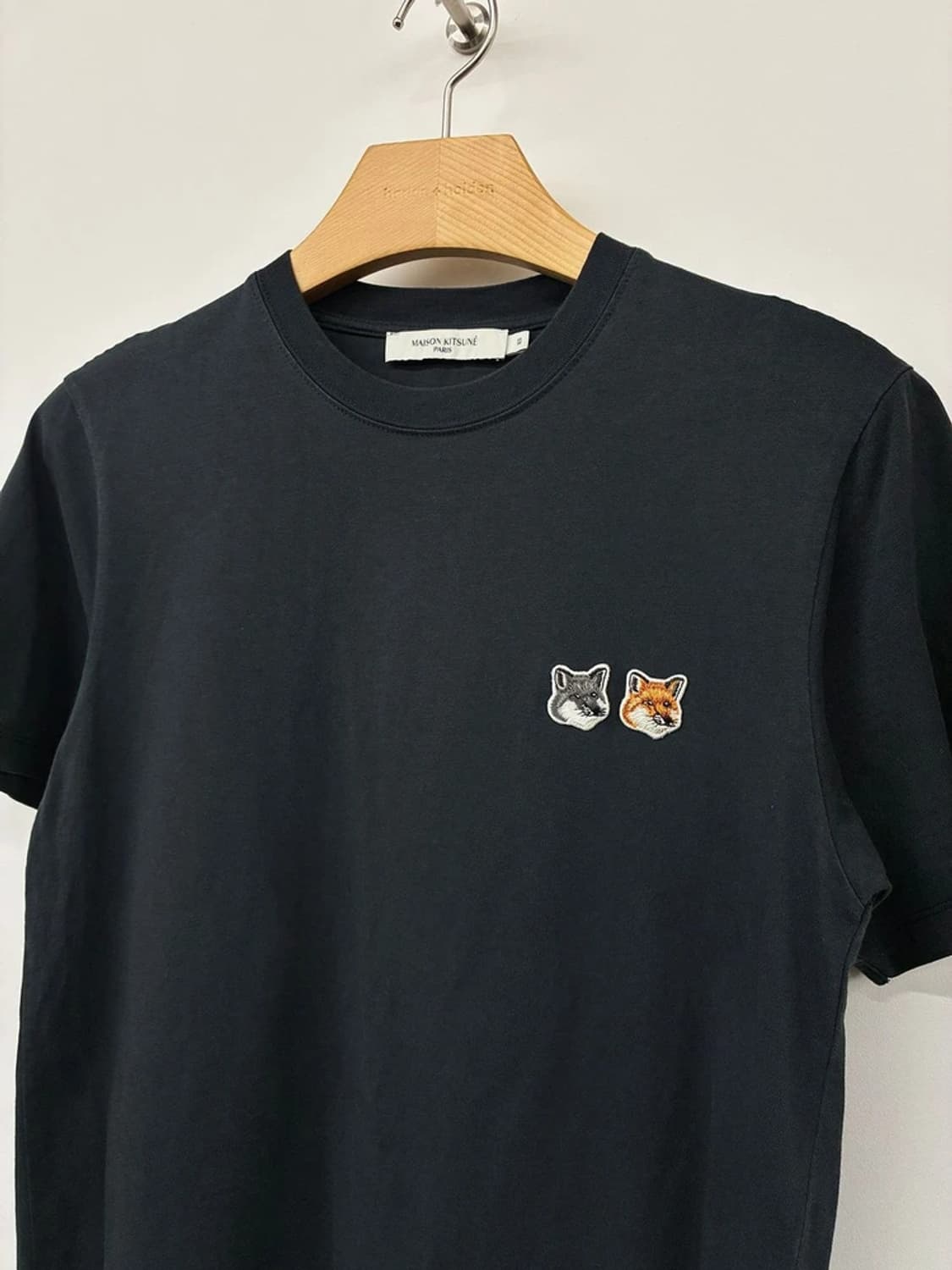 메종키츠네 더블폭스 헤드 패치 반팔 티셔츠 PN9786 상품이미지2