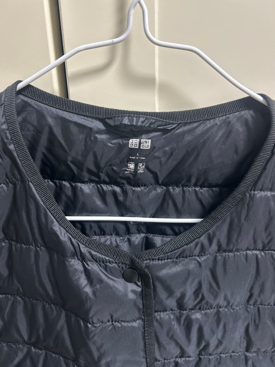 유니클로 경량패딩조끼 여성 L 상품이미지2