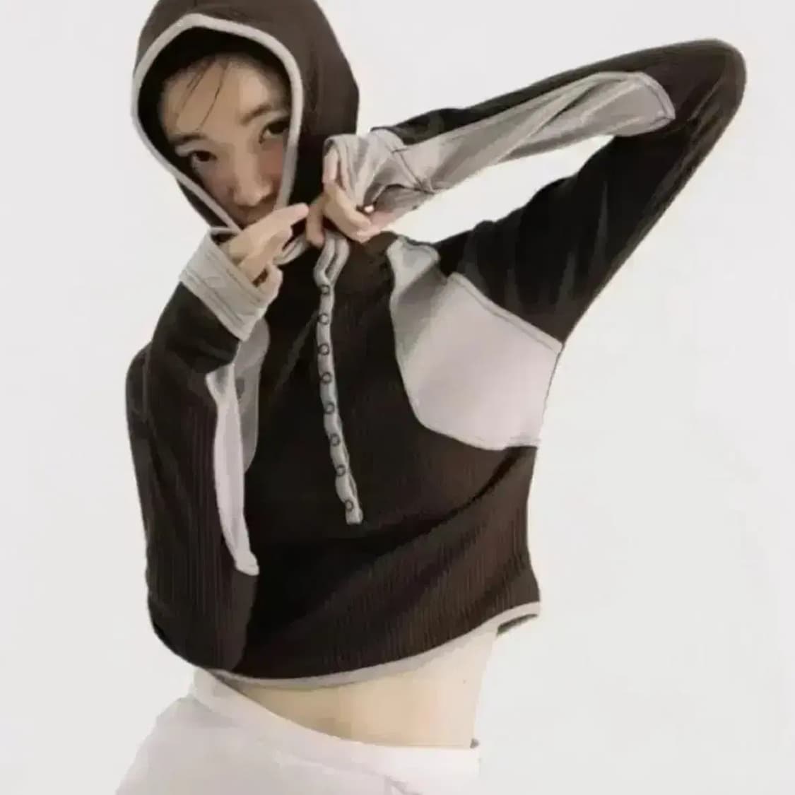 스마트어반유즈풀 스냅 하프 후디 상품이미지5