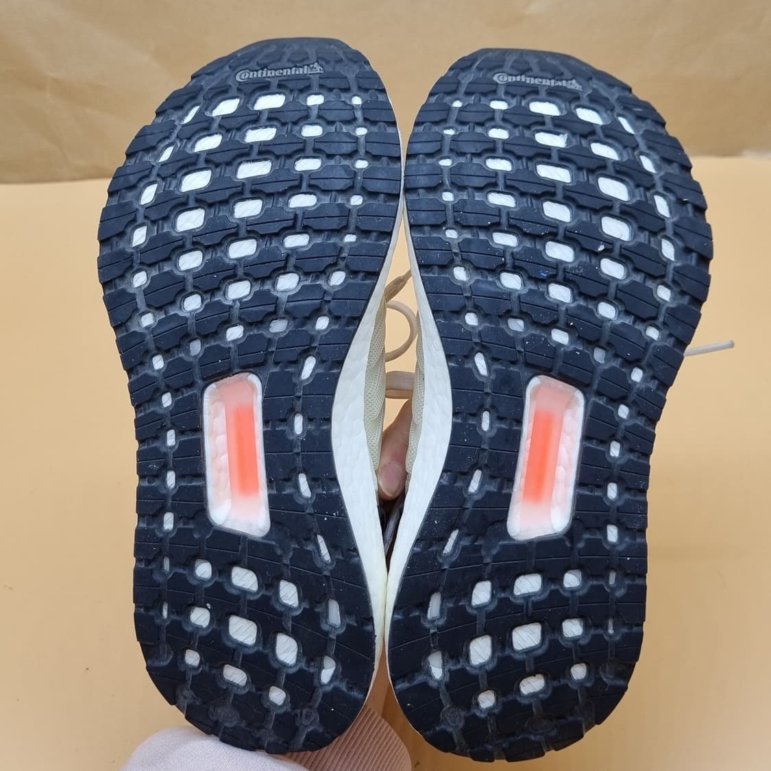 아디다스 울트라부스트19 라일락 운동화220. 상품이미지3