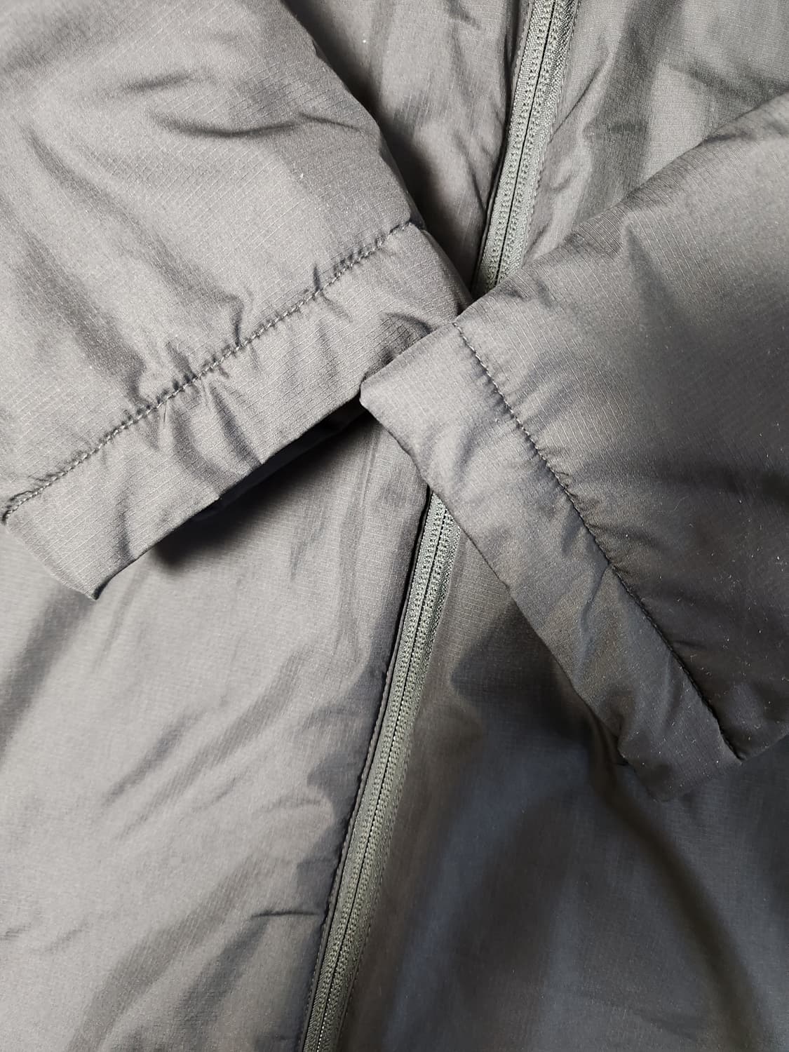 새상품급)나이키 709740-060 AS 미디엄 필드 롱패딩 축구 패딩  상품이미지7