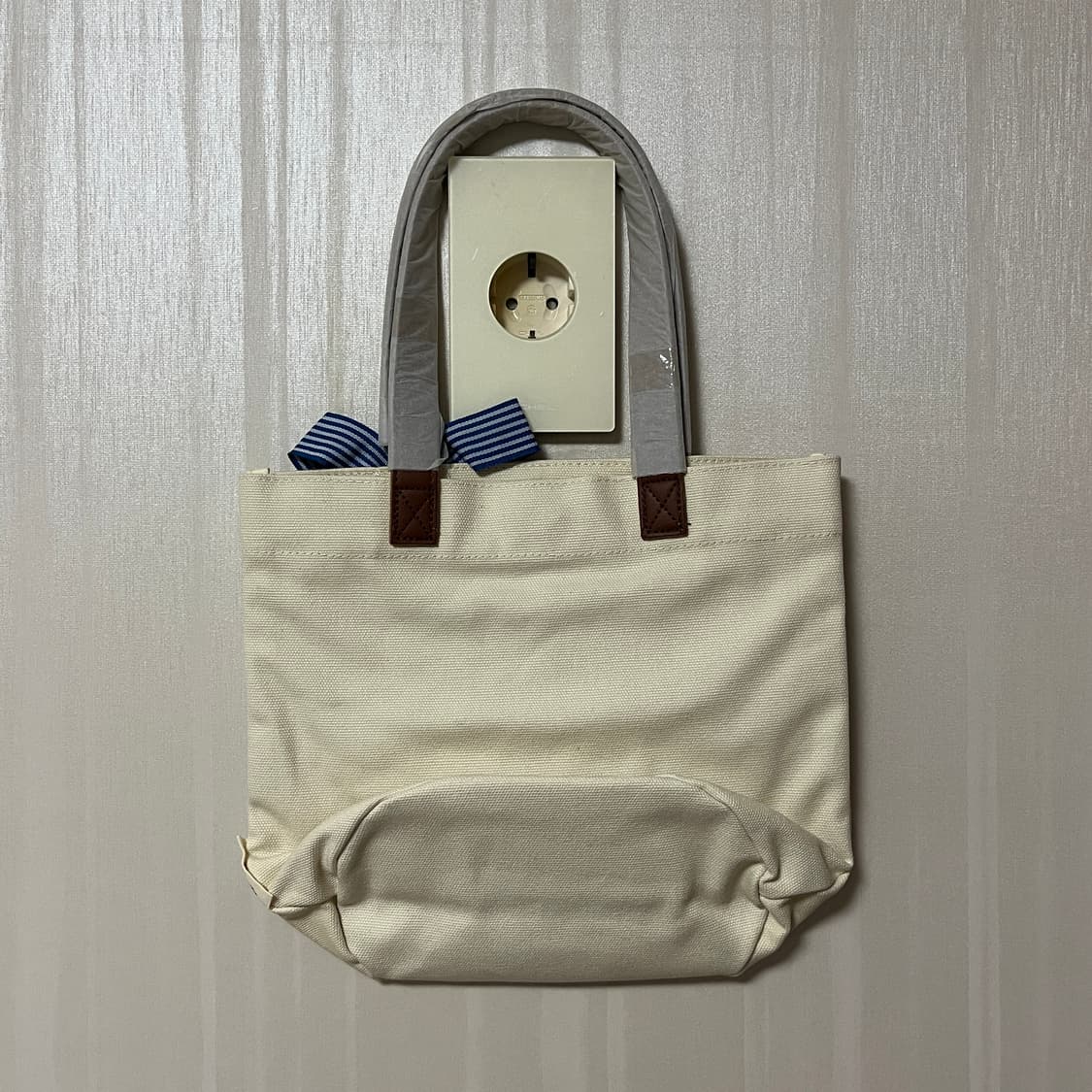 도쿄디즈니 디즈니 x 애프터눈티 콜라보 한정 이상한나라의 앨리스 손가방 상품이미지2