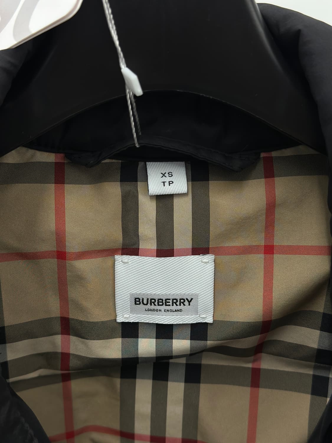 버버리 아니스톤 벨티드 롱 패딩  상품이미지8