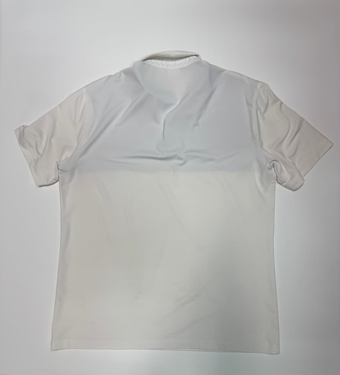 팬텀 골프 기능성 화이트 반팔 카라 티셔츠 상품이미지2