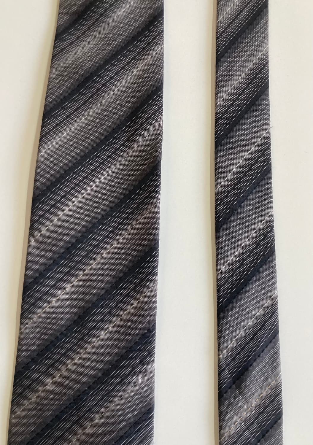 DKNY 넥타이 상품이미지3