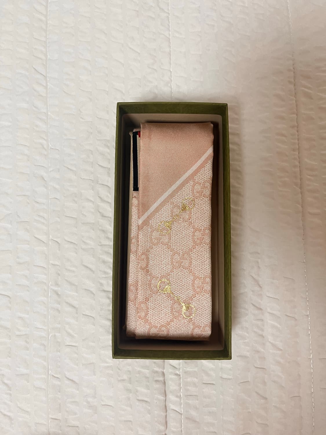 [새상품] 구찌 실크 홀스빗 GG로고 트윌리 스카프 핑크 상품이미지2