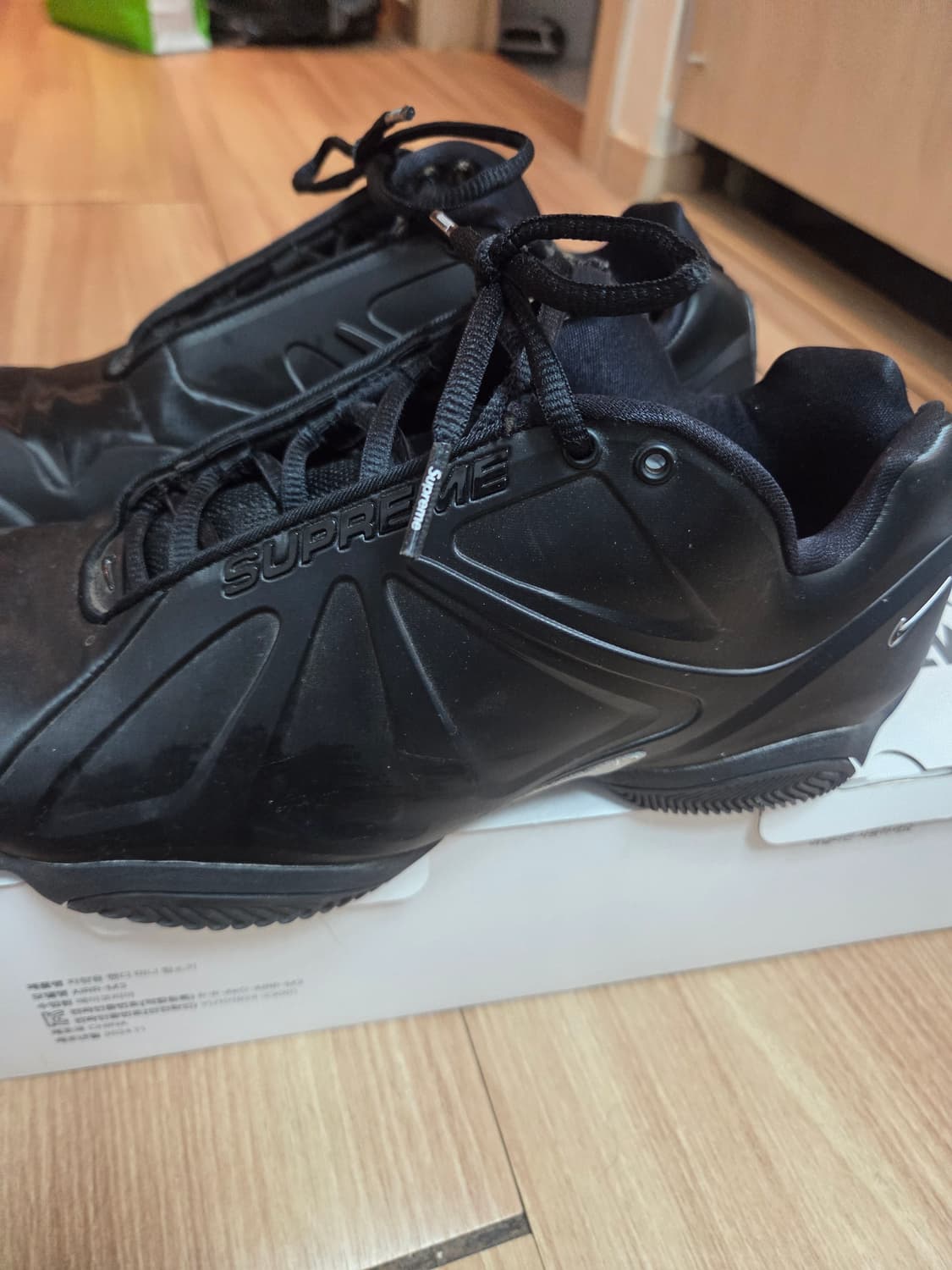 나이키X슈프림 에어줌 코트포짓 상품이미지3