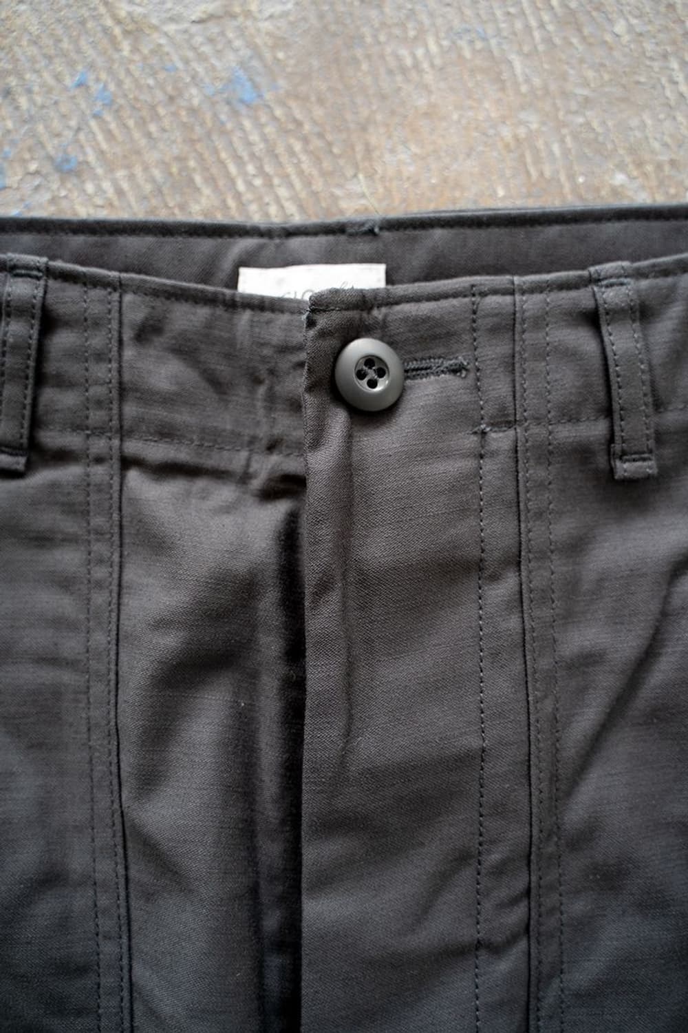 시오타 수빈코튼 백사틴 베이커팬츠 상품이미지2