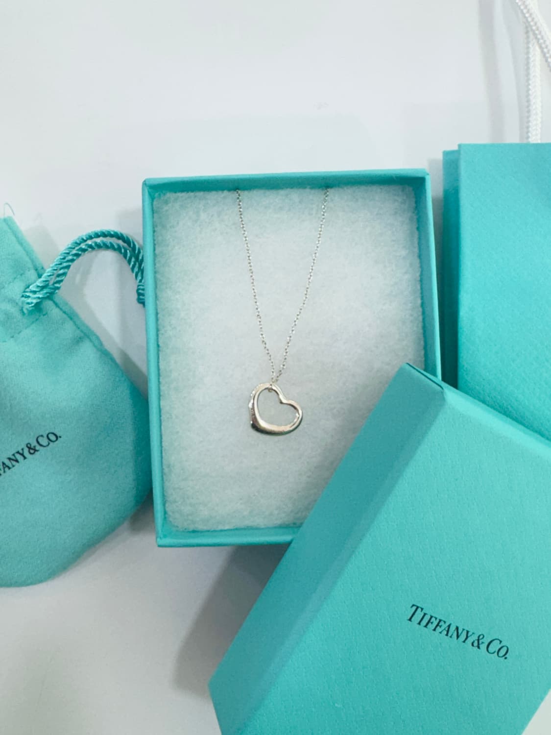 티파니앤코 오픈 하트 목걸이 실버(16mm) 상품이미지1
