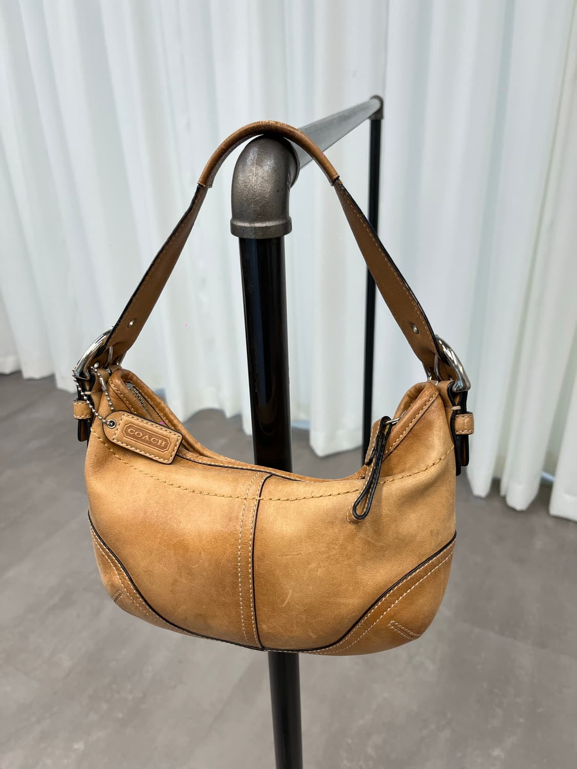 Coach Vintage Leather Bag 상품이미지3