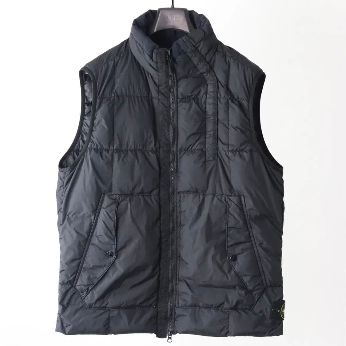 스톤아일랜드 크링클랩스 패딩조끼 블랙 XL 상품이미지1