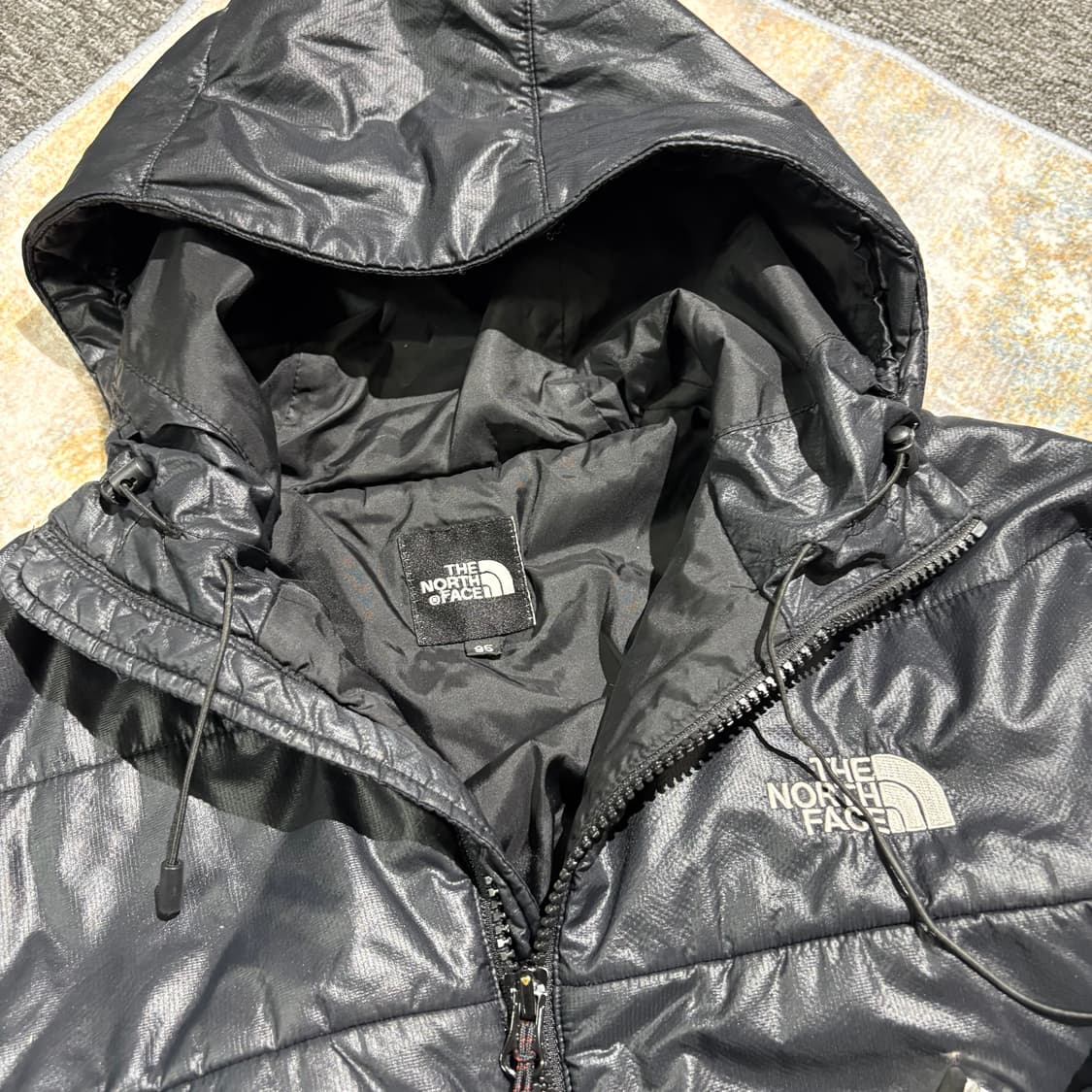 노스페이스 빈티지 후드 경량패딩 스트링ㅇ 상품이미지4