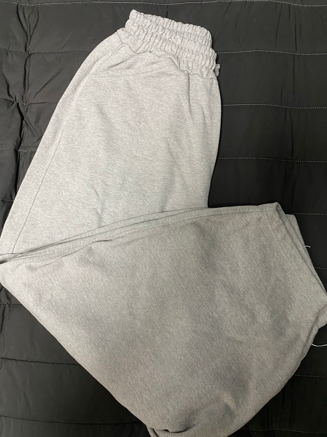뉴치프시크 디피 배기 스웻 팬츠 그레이 상품이미지3