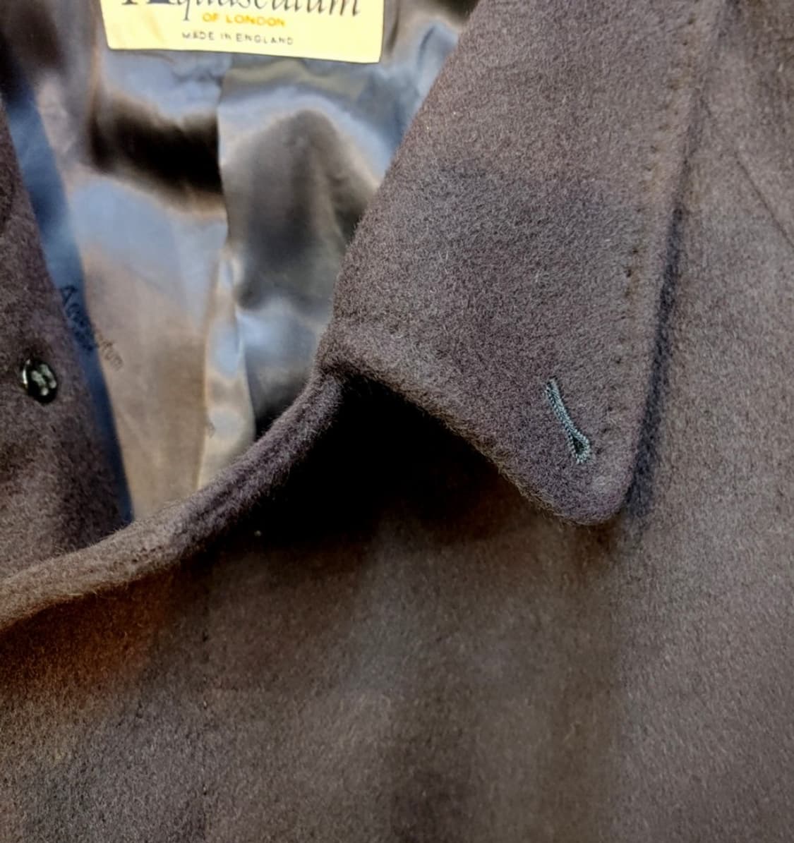 아쿠아스쿠텀 캐시미어 래글런 코트 상품이미지4