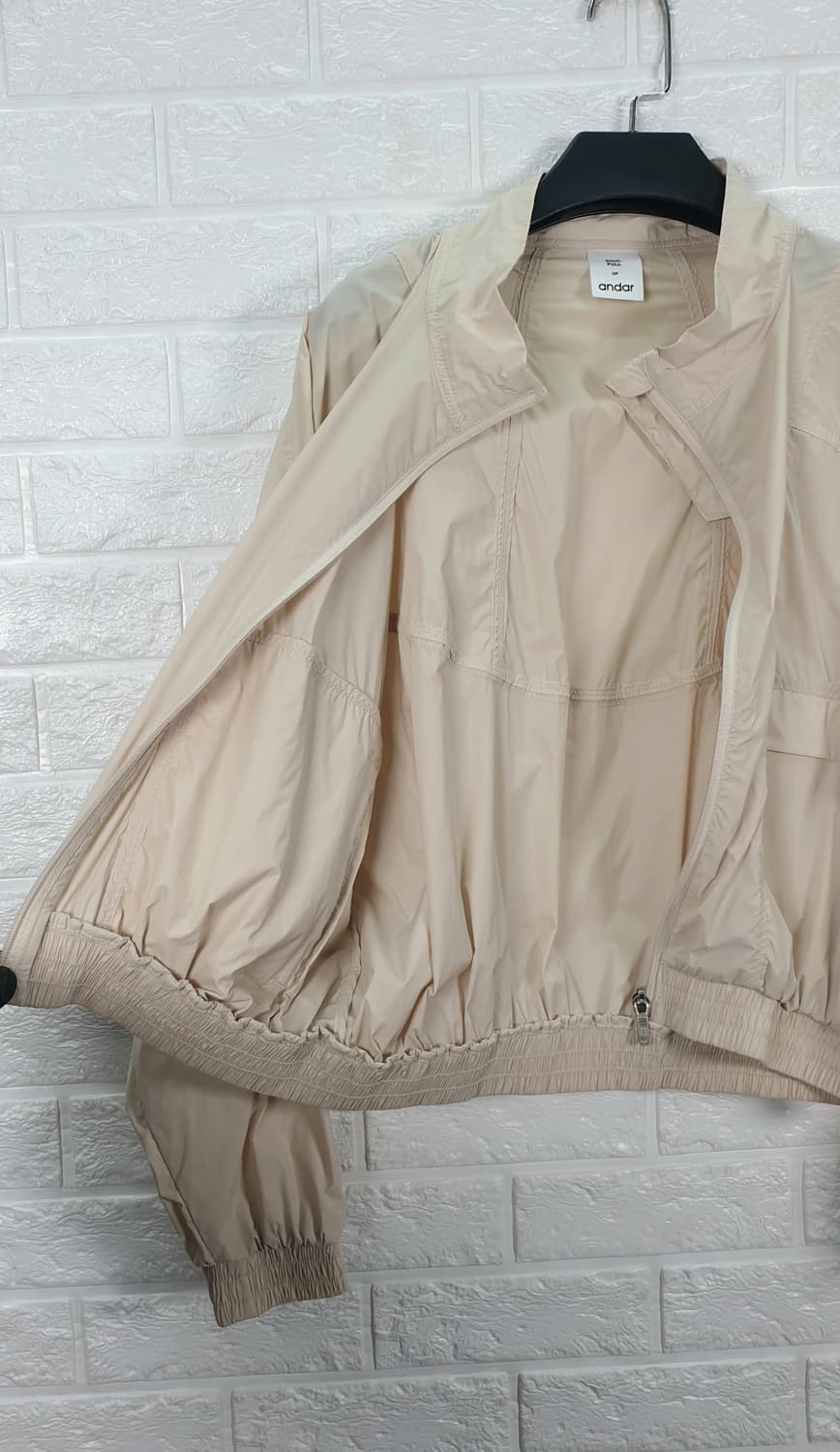 [55]안다르 코듀라 세미크롭 윈드자켓 상품이미지5