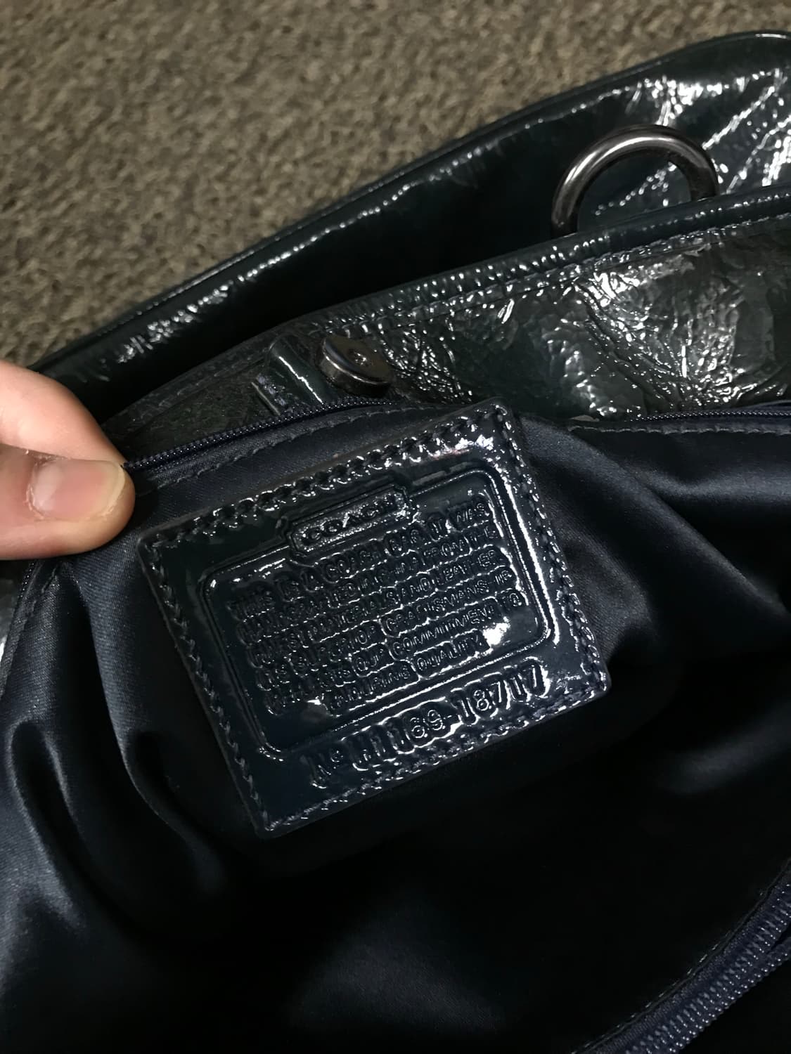 코치 글로시 체인백 상품이미지9