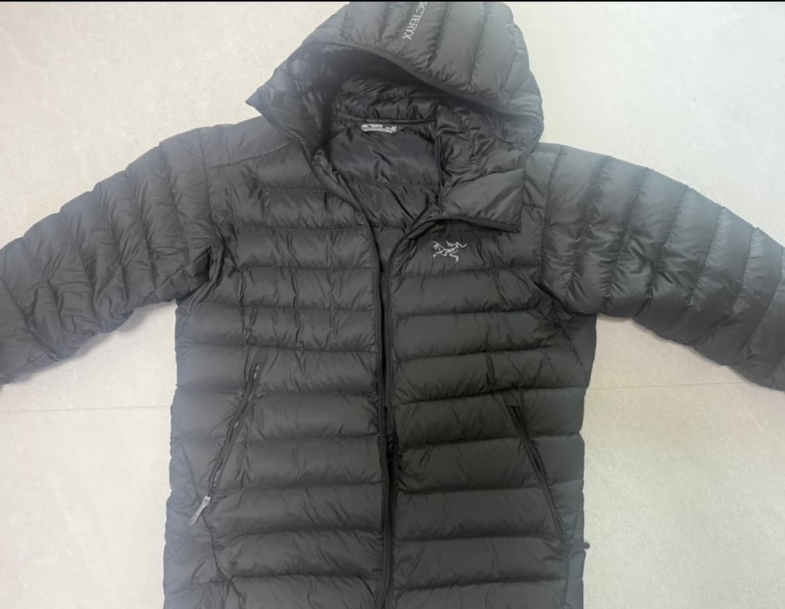 아크테릭스 세륨 경량패딩 상품이미지1