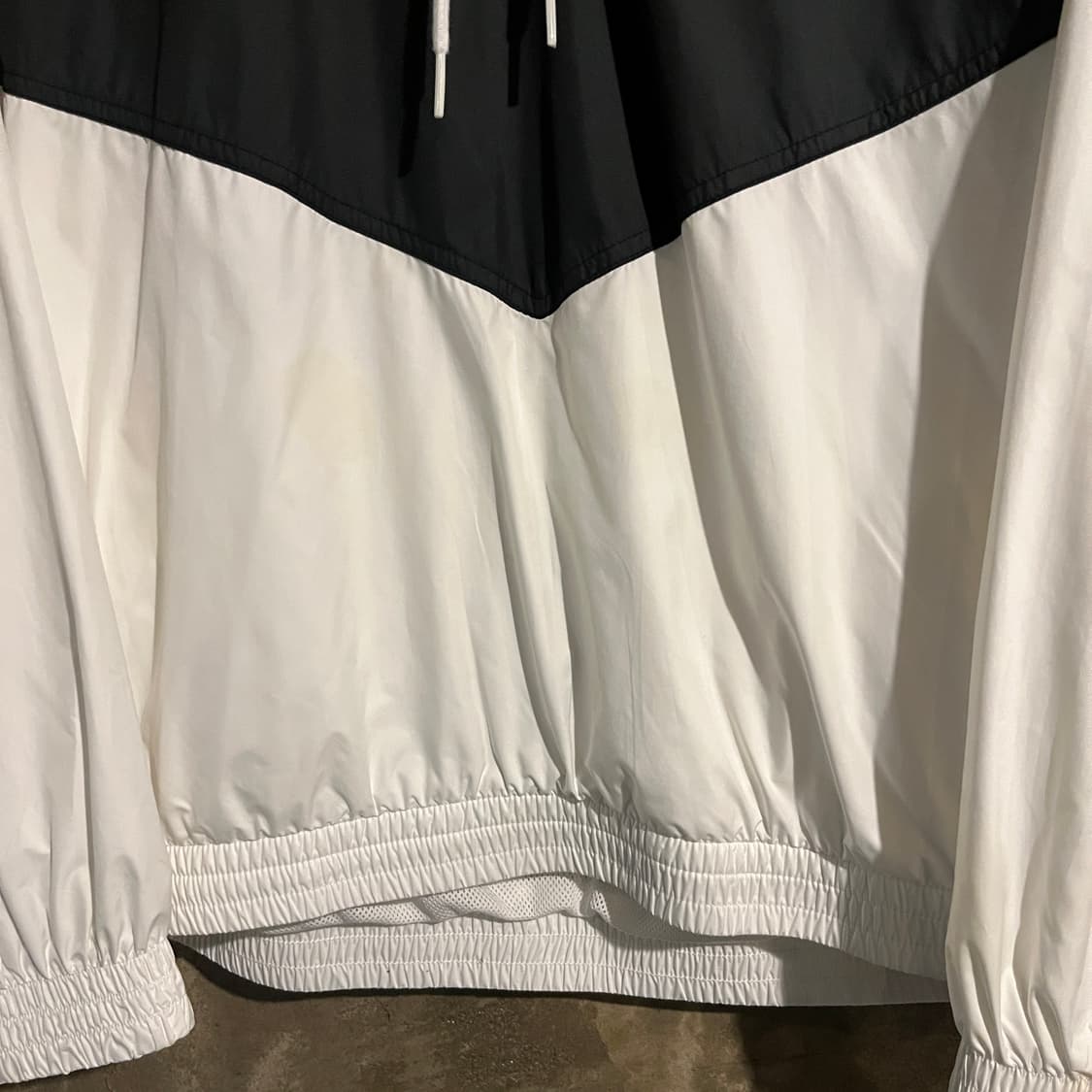 나이키 반집업 바람막이 상품이미지3