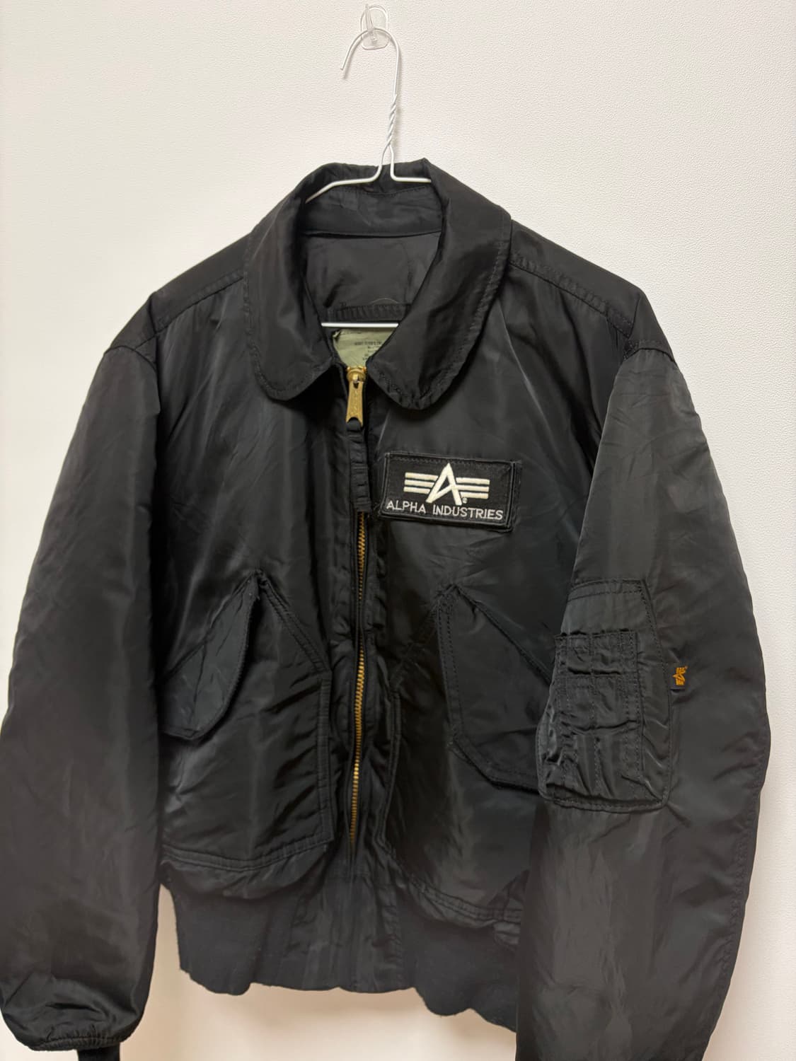 알파인더스트리 봄버 자켓 상품이미지2