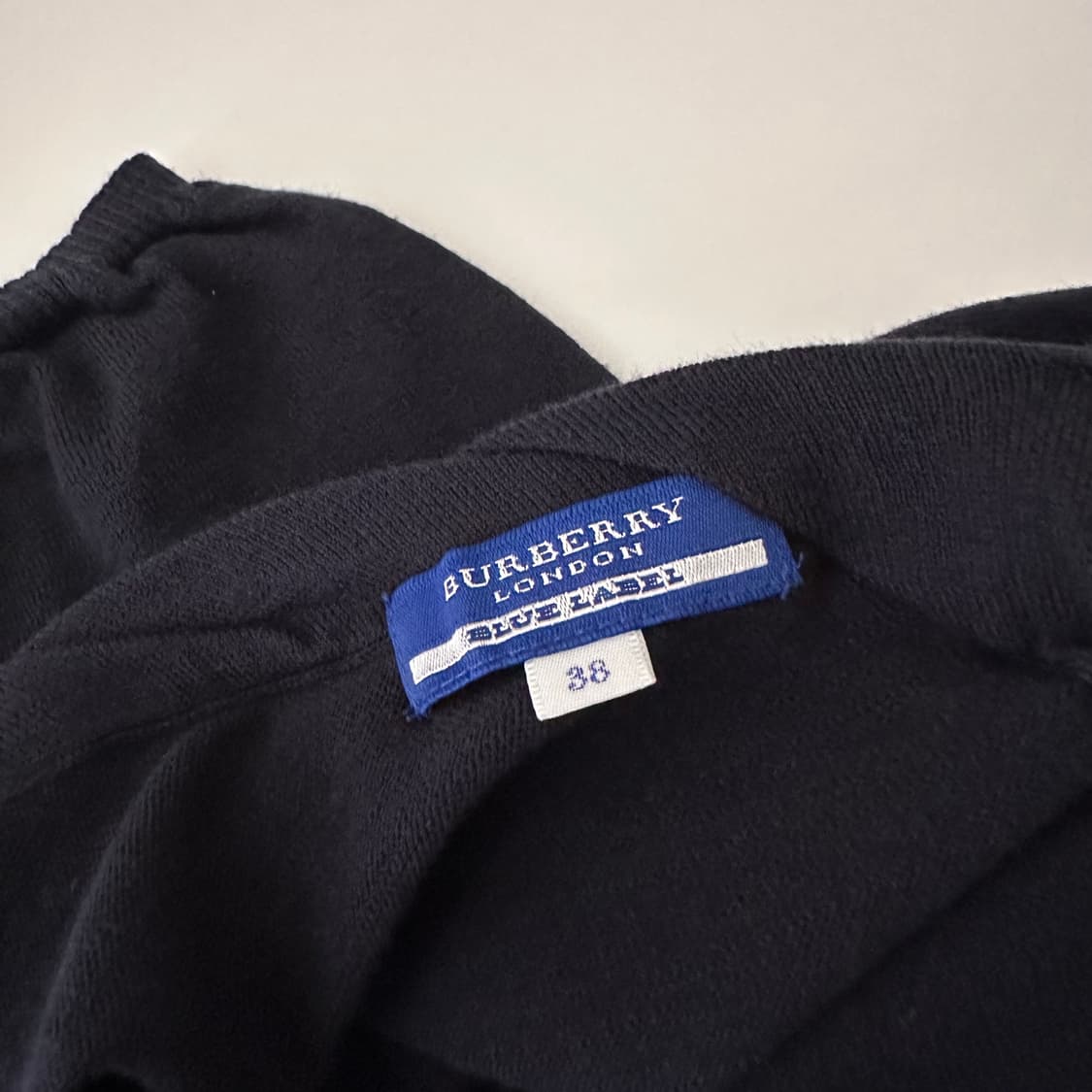 버버리 블루라벨 burberry 로고 반팔 블라우스 상품이미지7