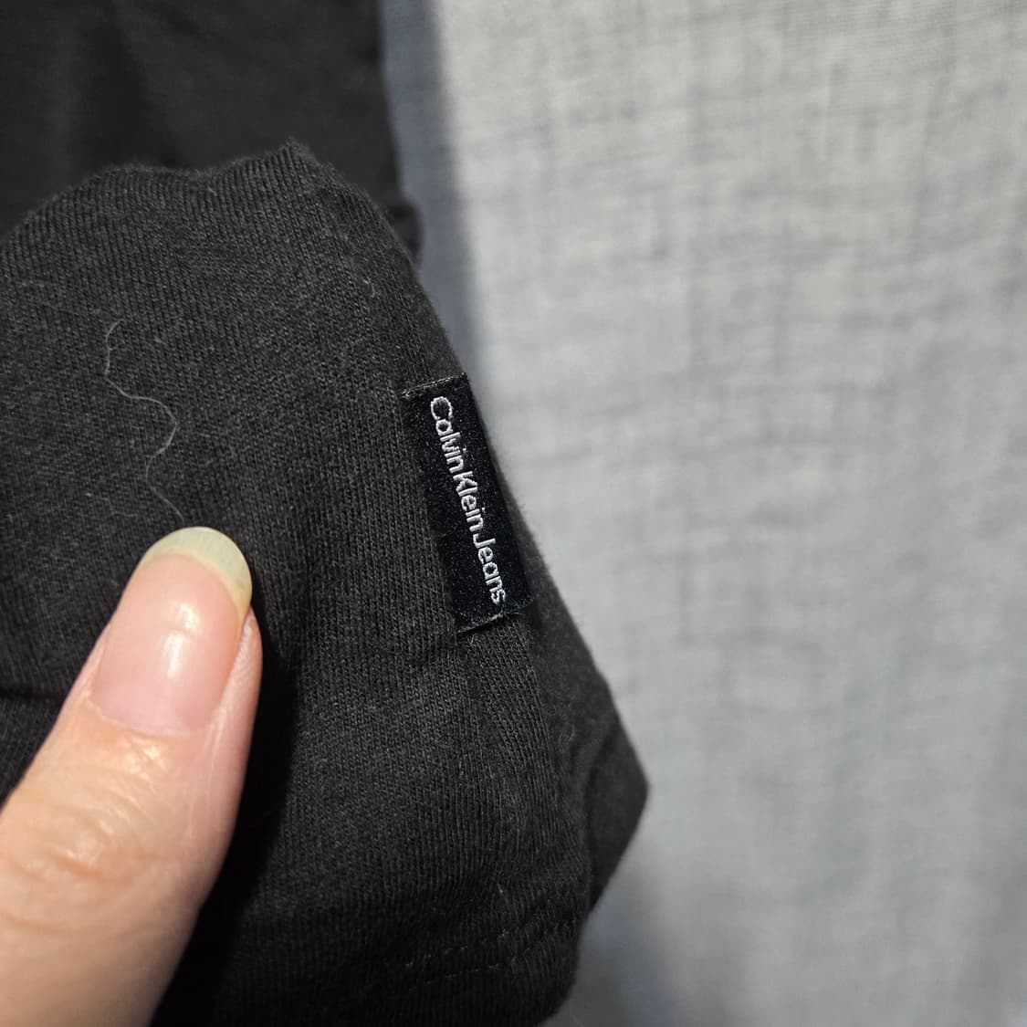 캘빈클라인 CK 블랙 반팔 티셔츠  상품이미지4
