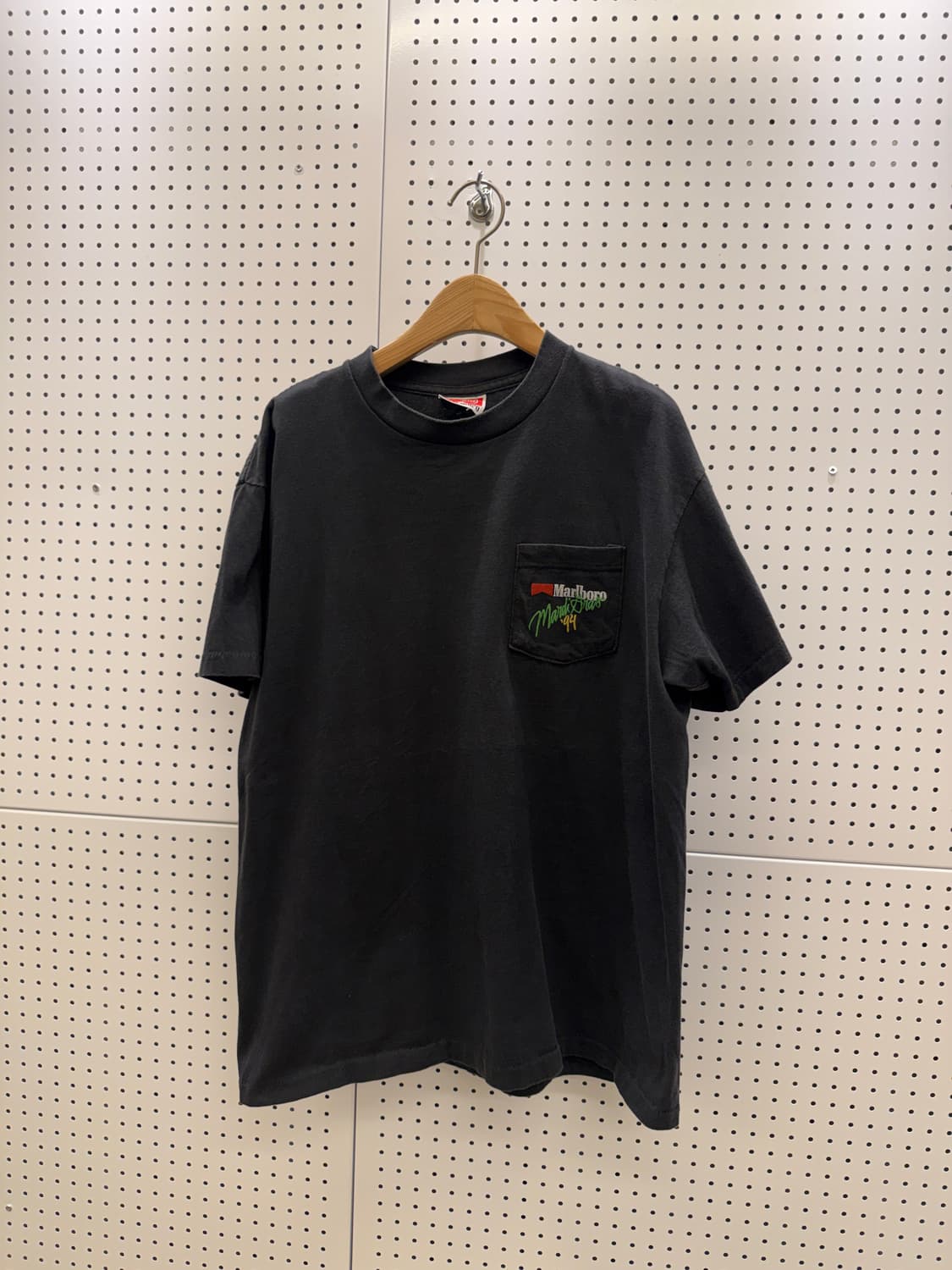 말보로 UNLIMITED 포켓 그래픽 반팔 블랙 U1686 상품이미지2