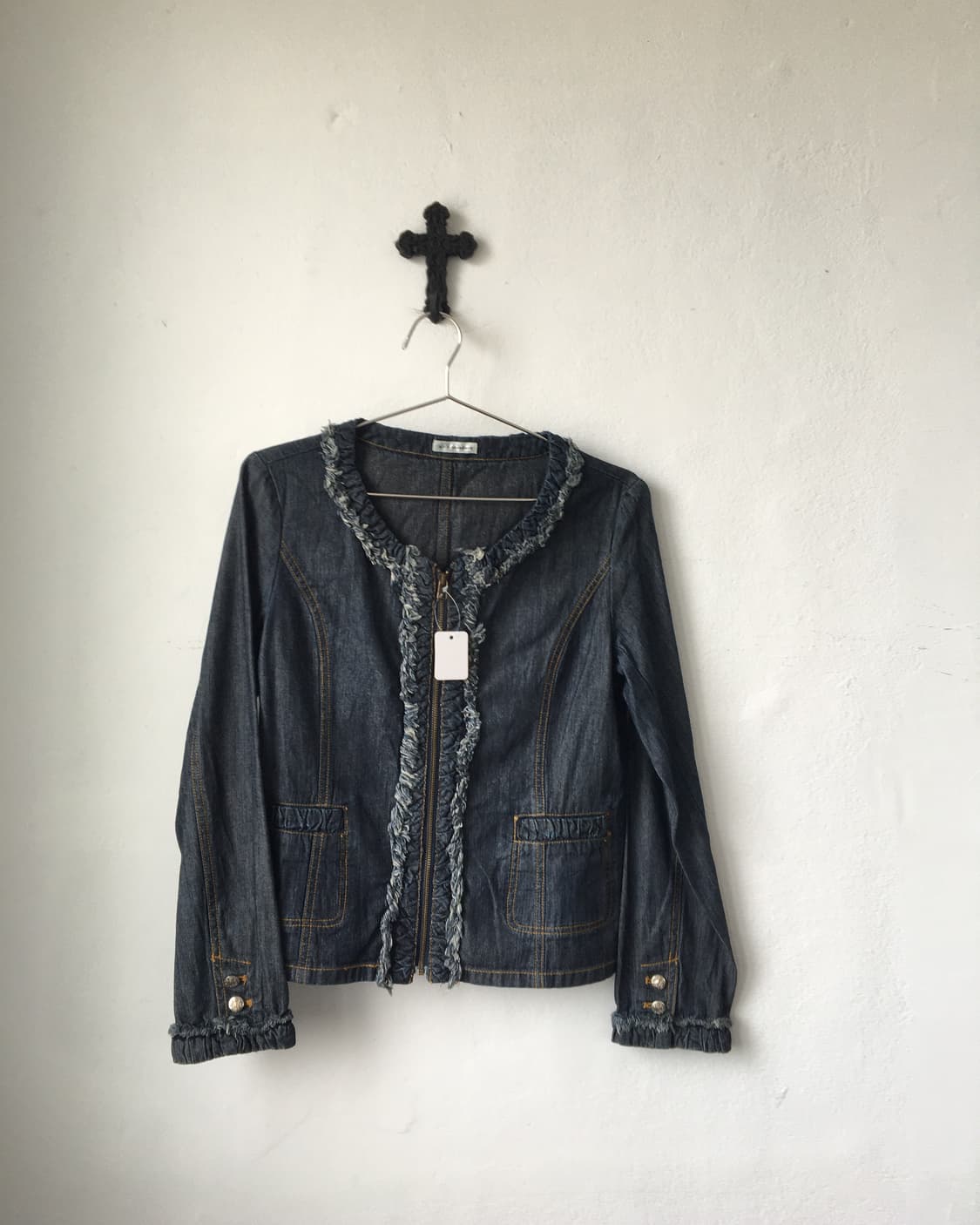Fringe point denim jacket 상품이미지2