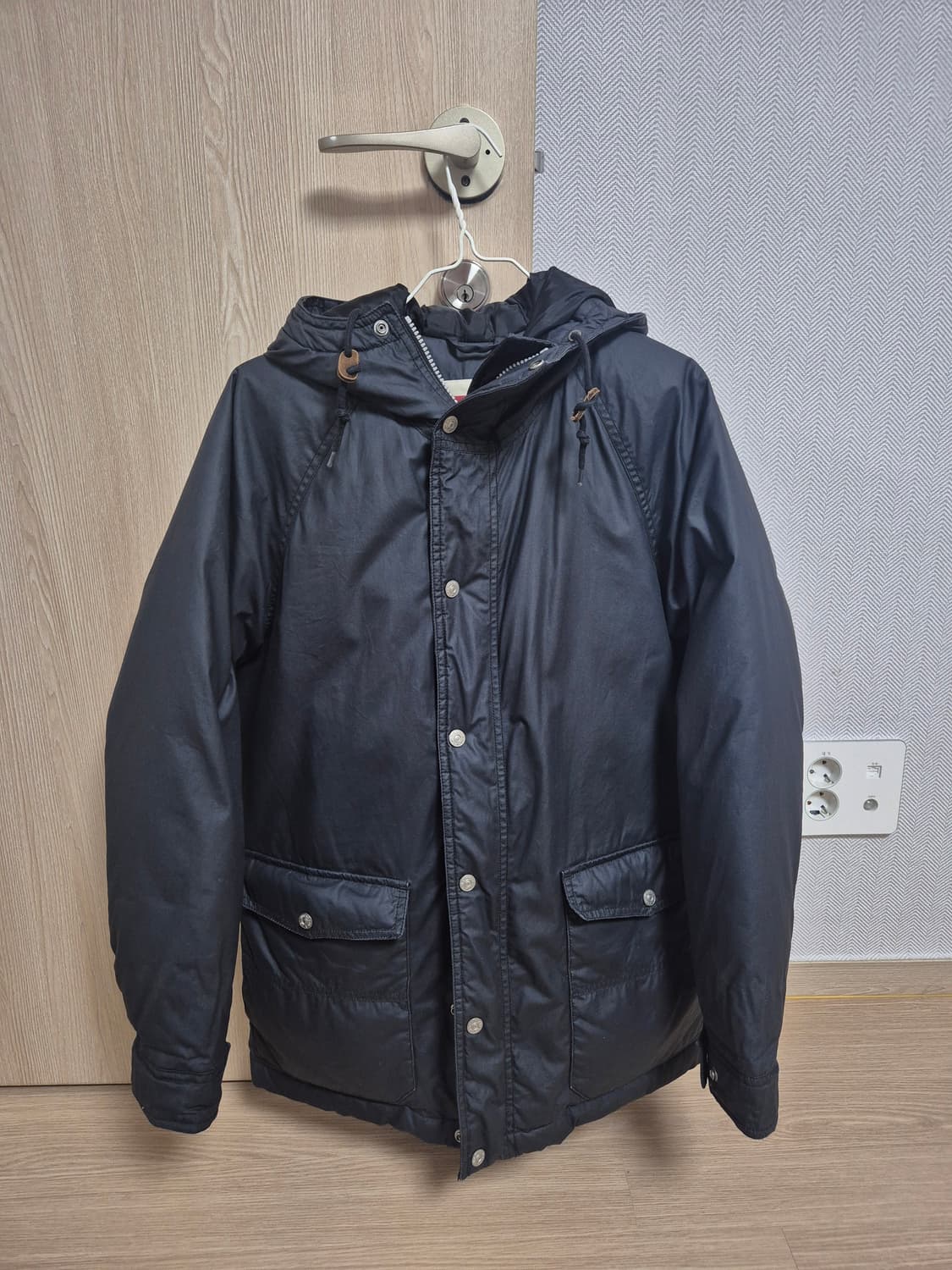 리바이스 덕다운 패딩 S사이즈(90) 상품이미지1