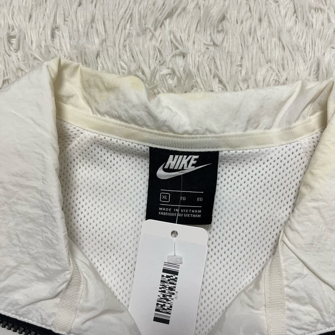 Nike big swoosh white windbreaker 상품이미지6