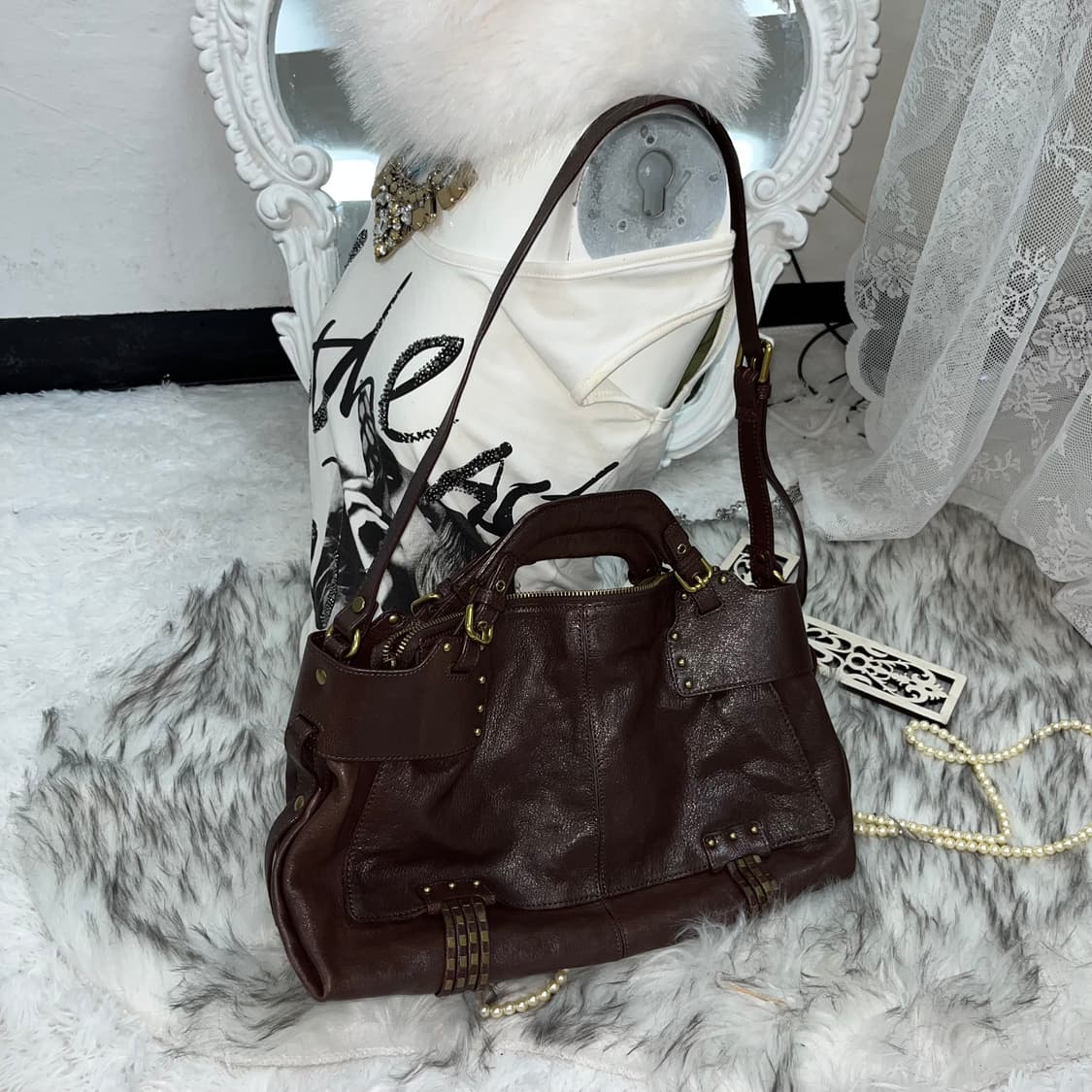 Kooba 브라운 레더 스터드 백 상품이미지1