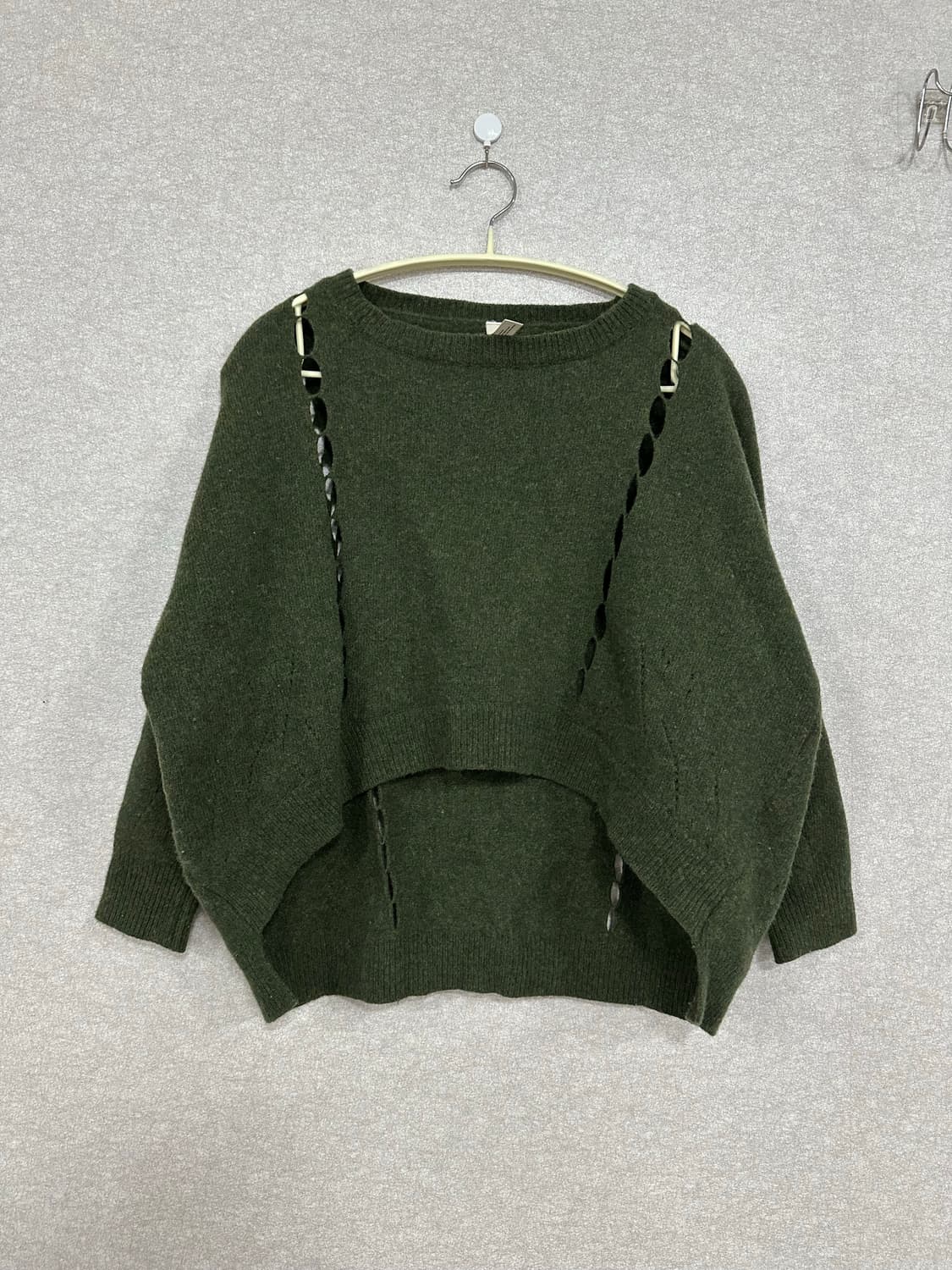 언발란스 가오리핏 니트  상품이미지2