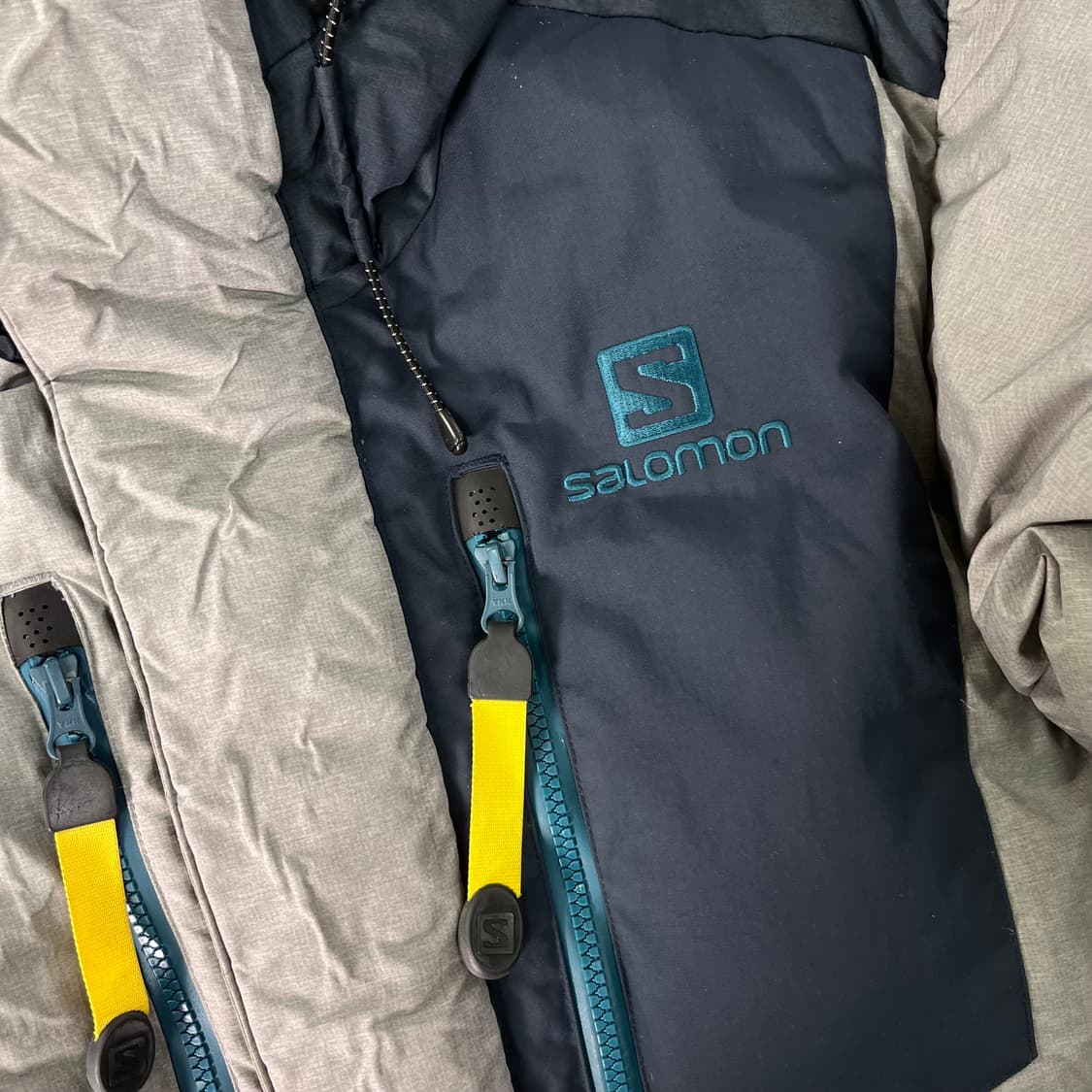 100 살로몬 대장급 알래스카 헤비 구스 패딩 상품이미지2