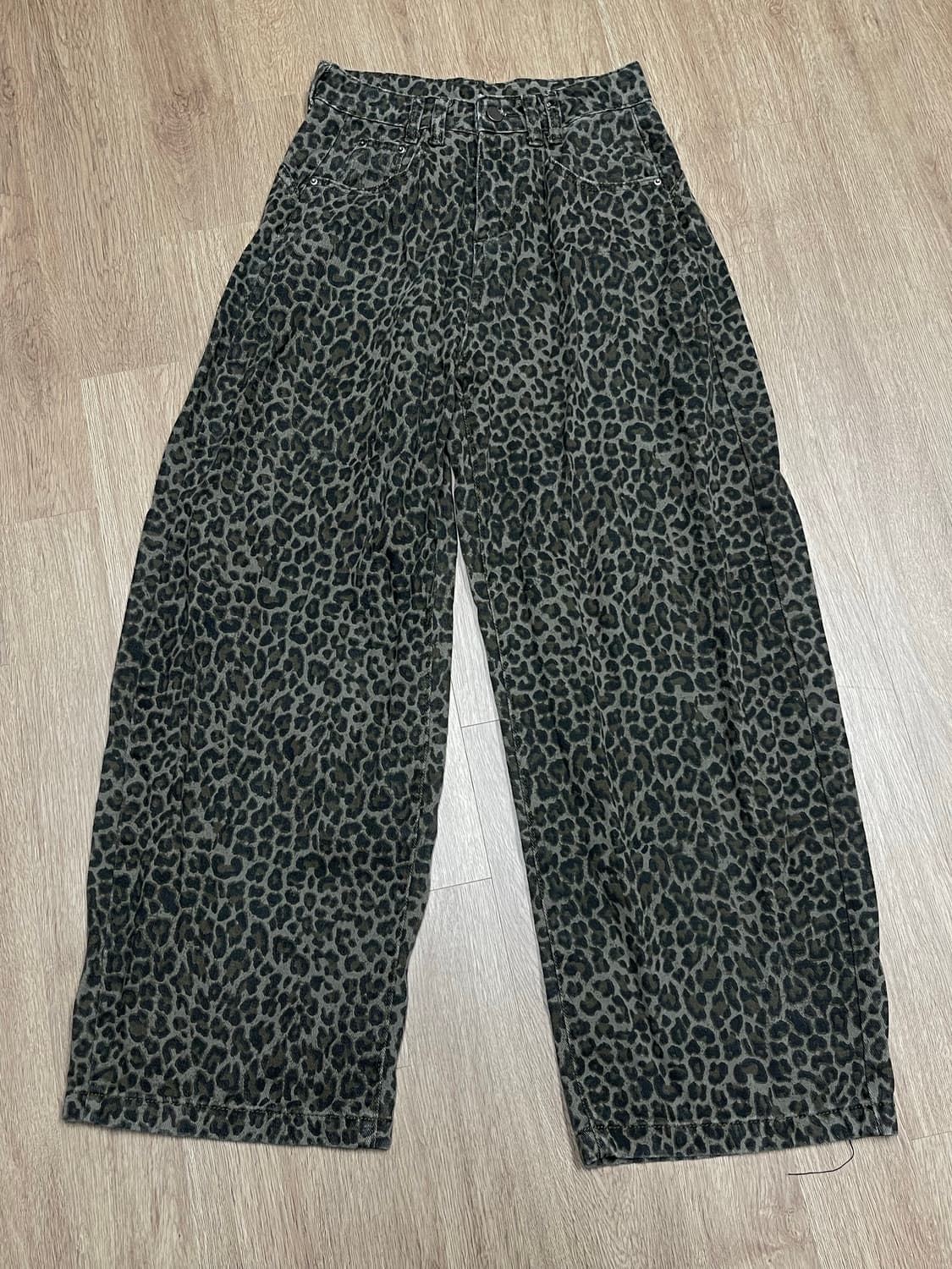 레오파드 바지 S 와이드 팬츠 상품이미지1