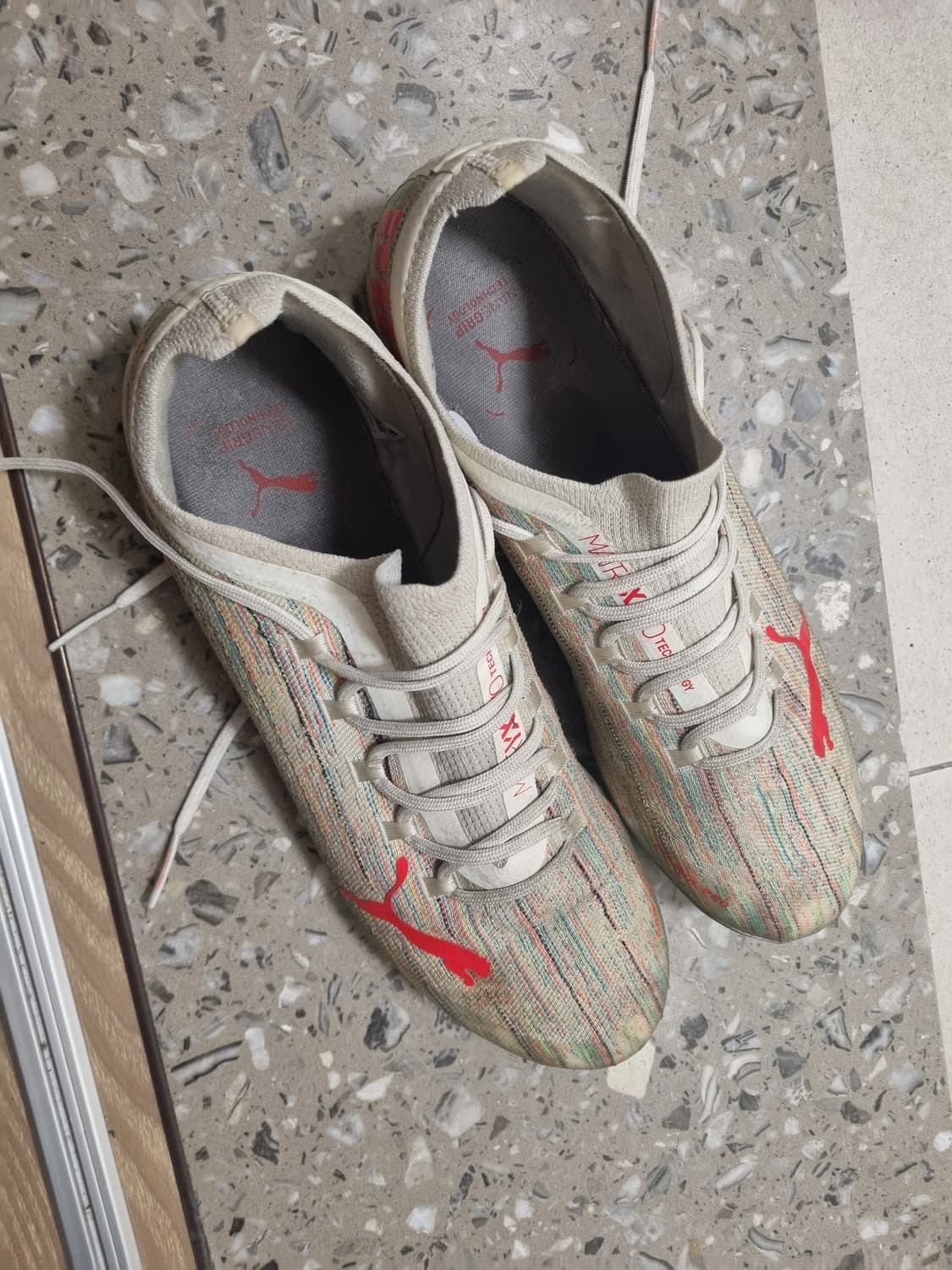 축구화 푸마 울트라 1.2 MG 275 상품이미지1