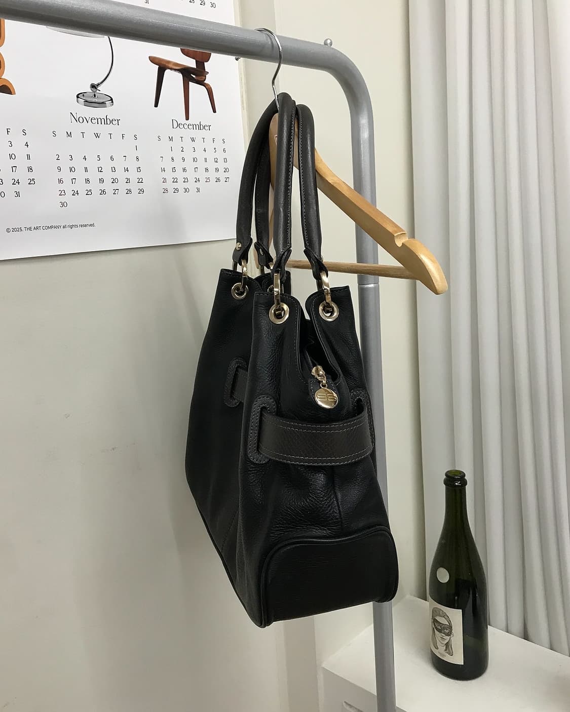 발렌시아가 BB로고 금장 레더 숄더백 가방 상품이미지3